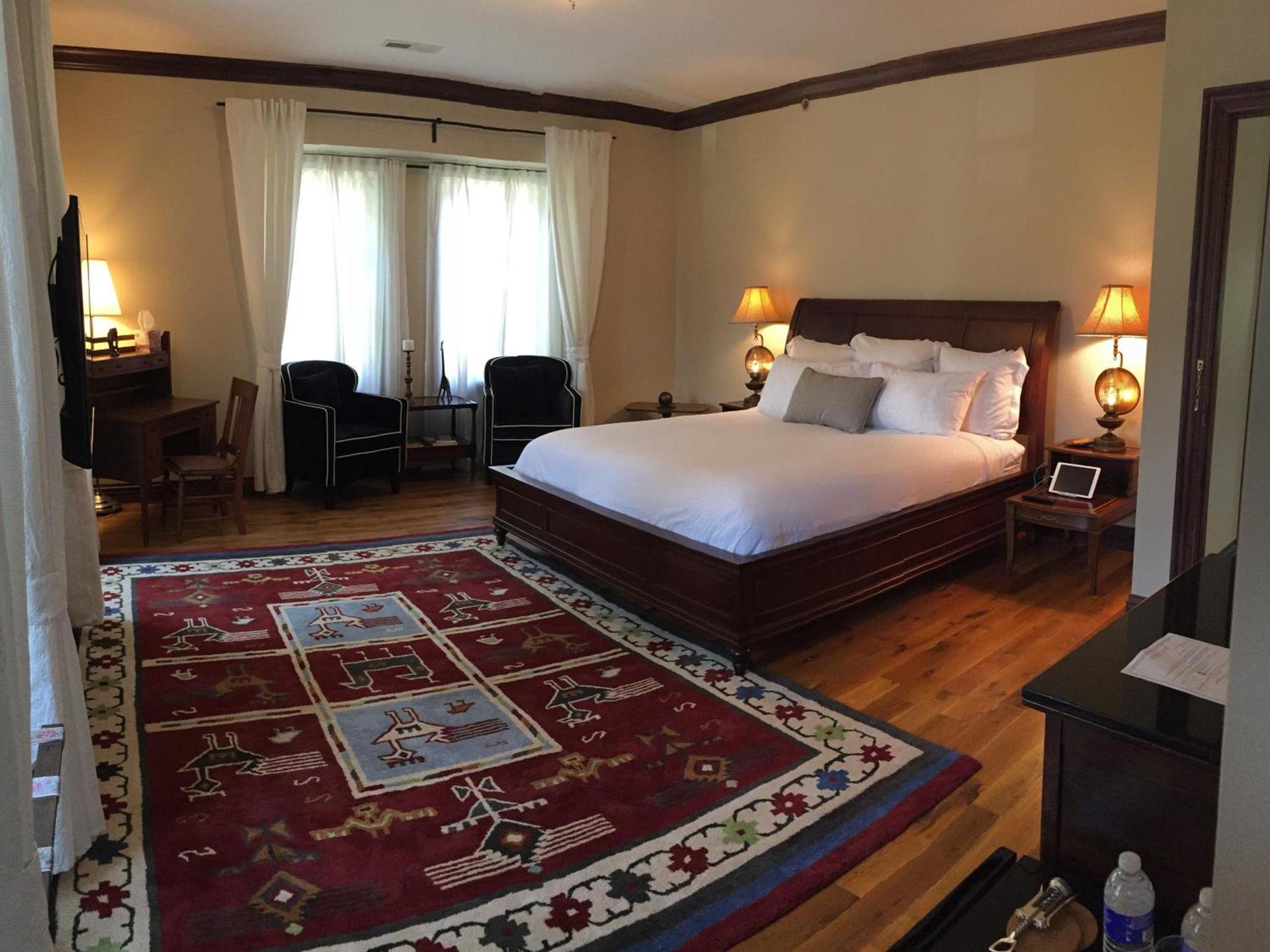 Dartmouth House Inn photo 7