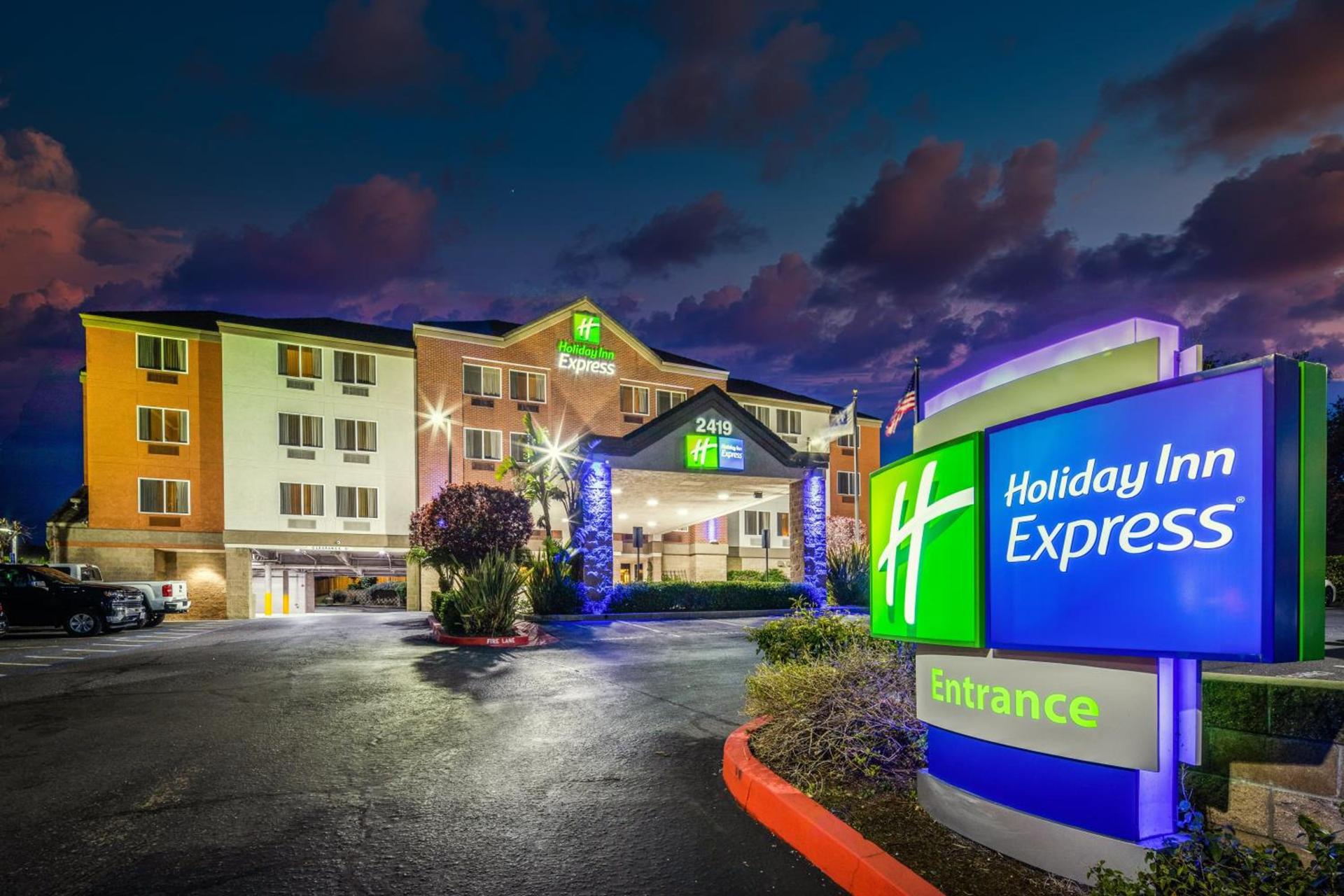 Holiday Inn Express Castro Valley - I-580 by IHG — hotel in Castro Valley