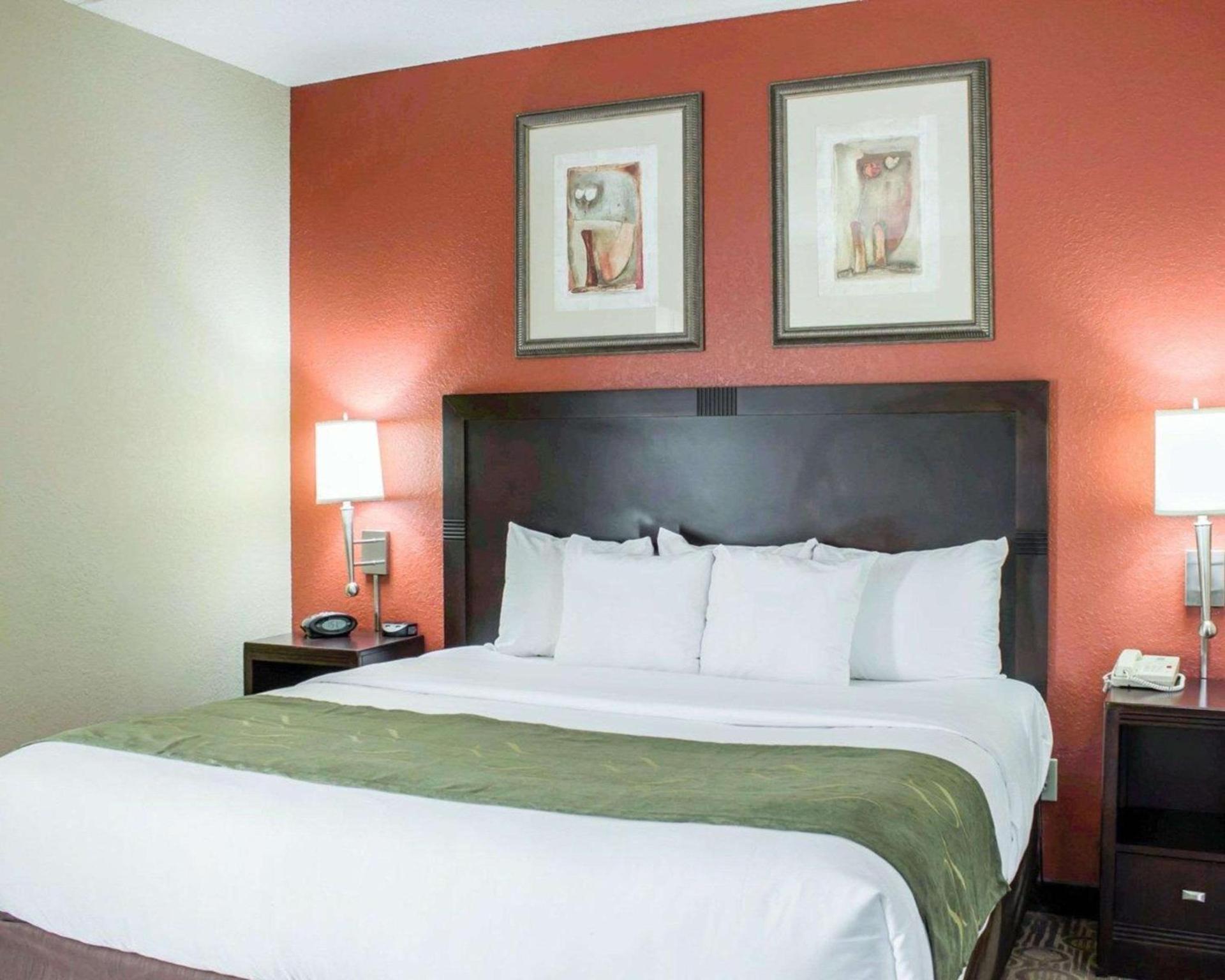 Comfort Suites Regency Park photo 19
