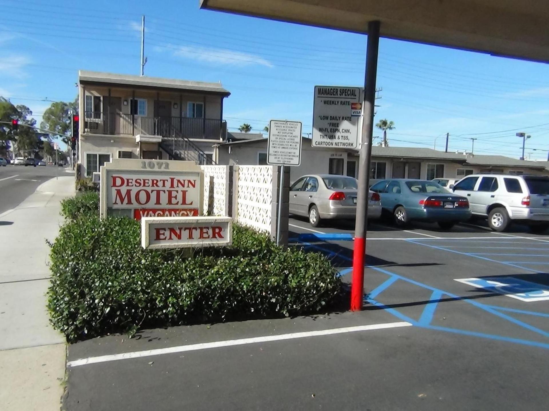 Desert Inn Motel photo 17