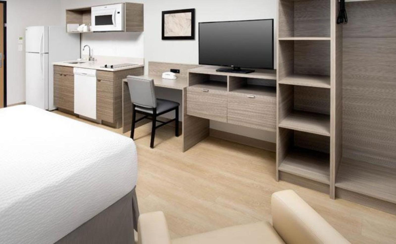 WoodSpring Suites Seattle Tukwila photo 31