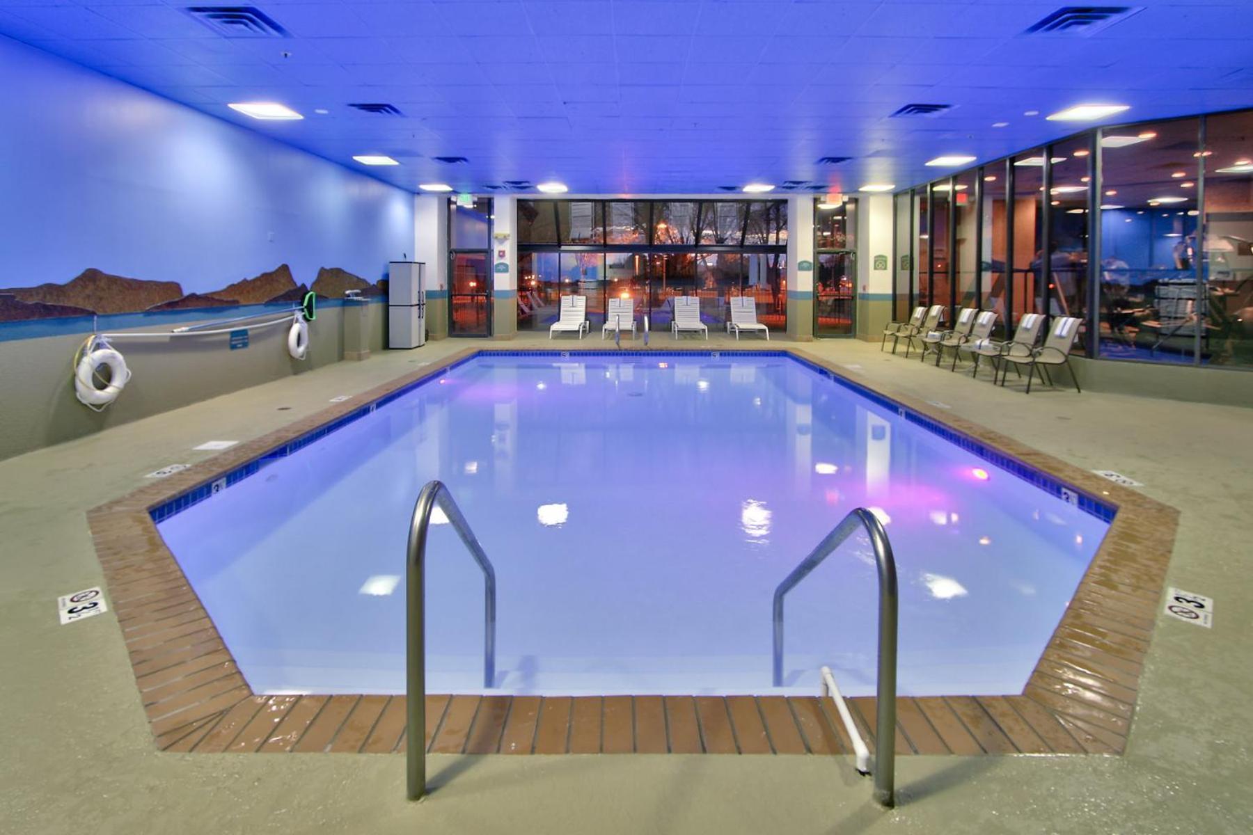 Ramada by Wyndham Albuquerque Midtown photo 51