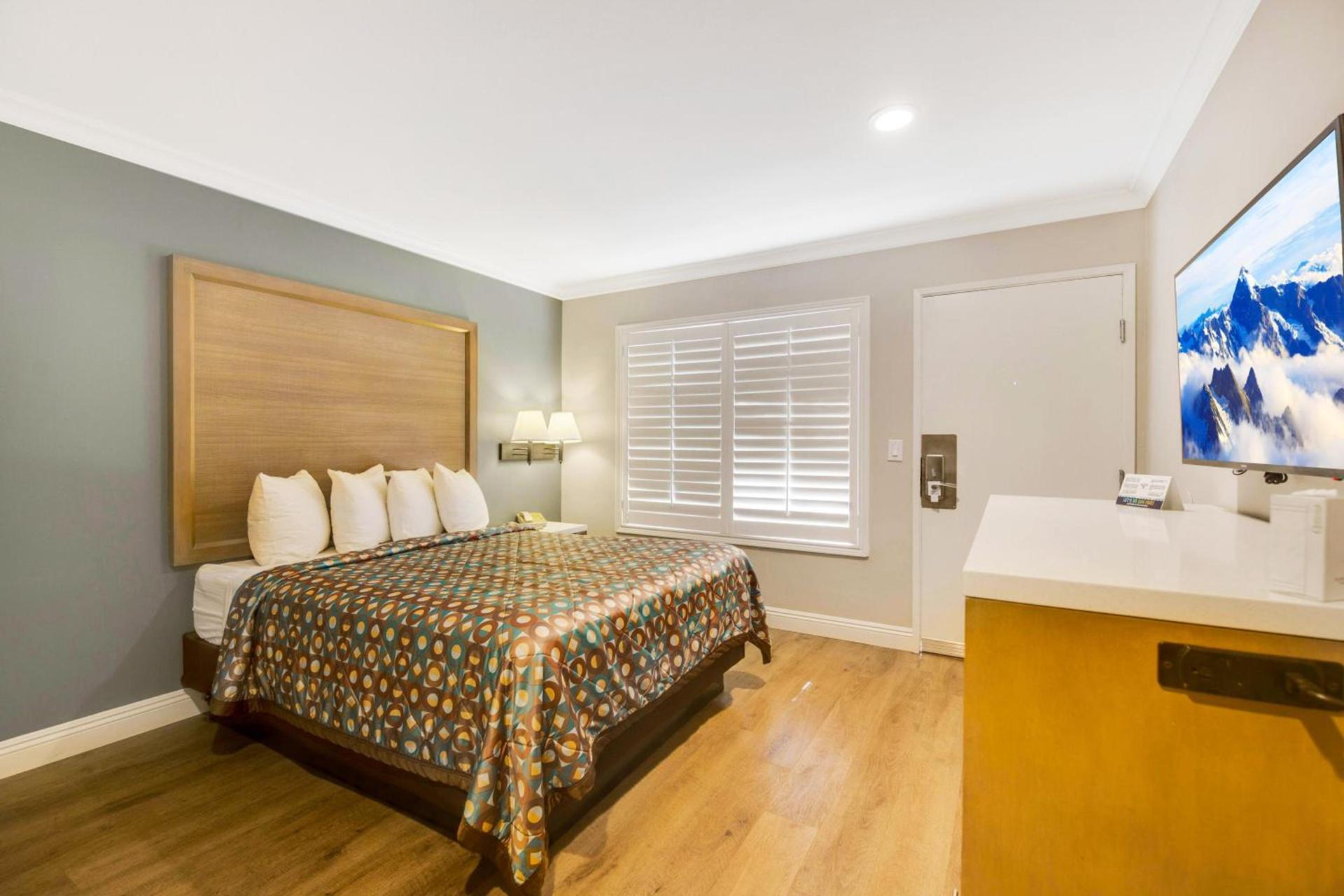 Hotel 414 Anaheim photo 16