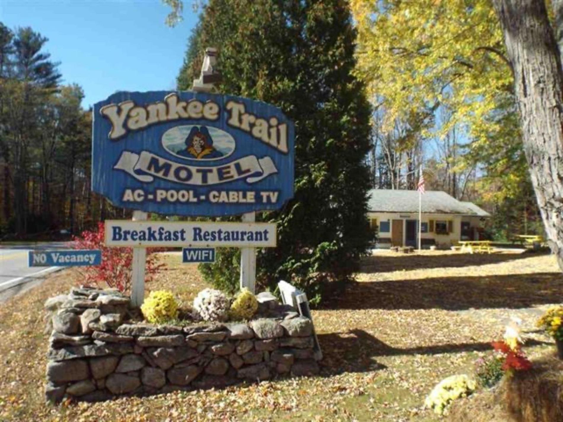 Yankee Trail Motel photo 22