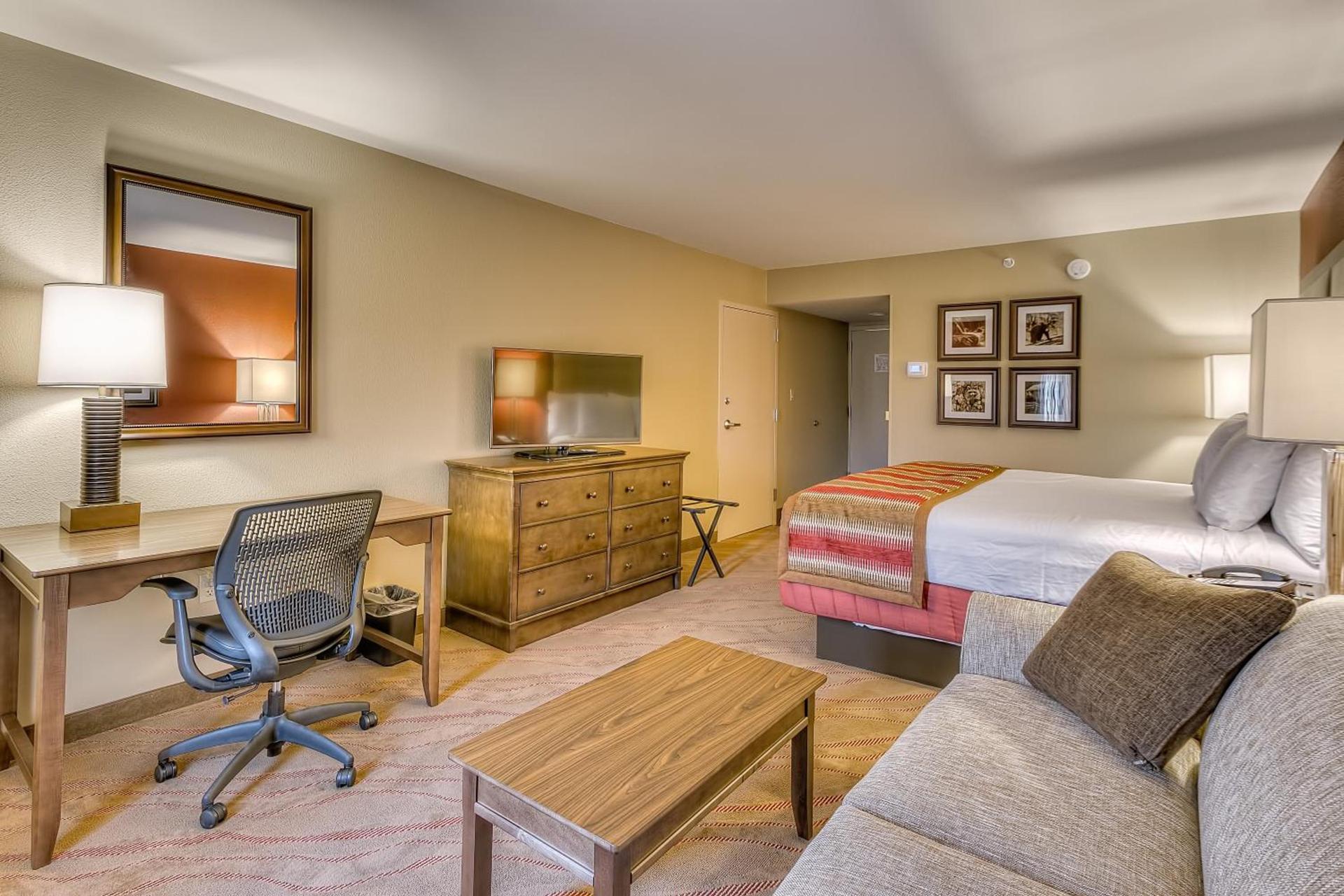 La Quinta by Wyndham Pigeon Forge photo 20