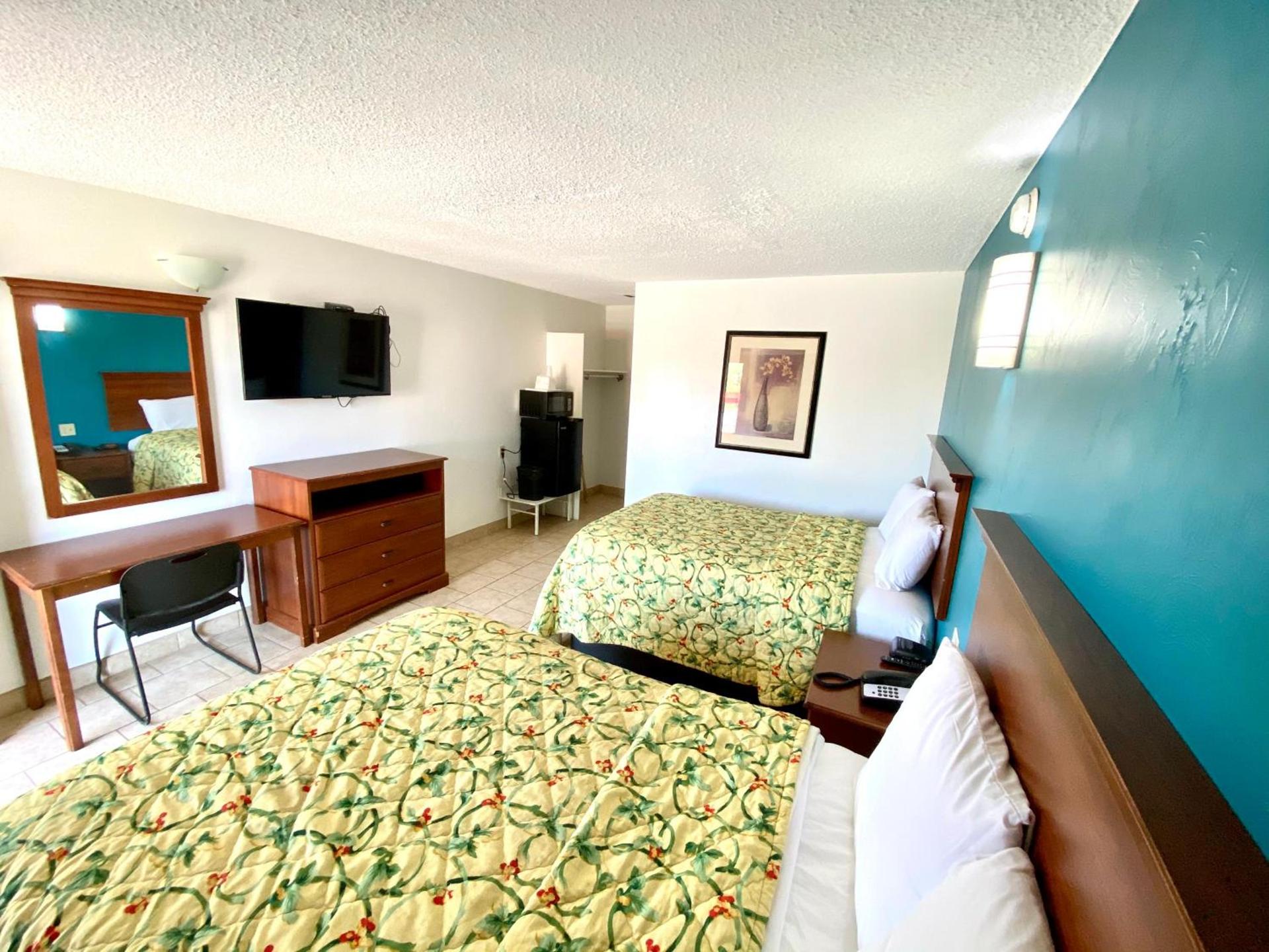 Budget Inn photo 16