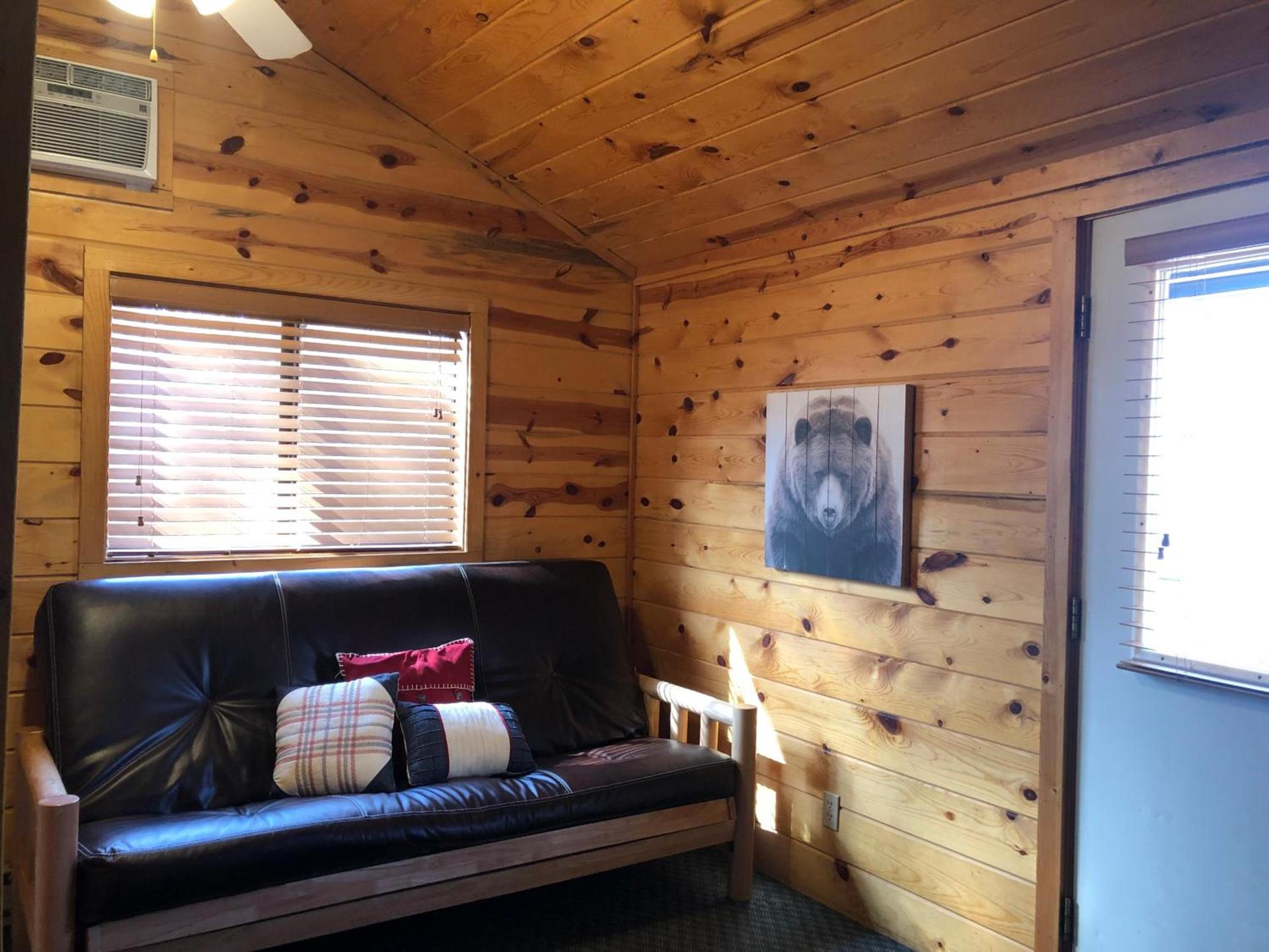 Mountain View Lodge & Cabins photo 38