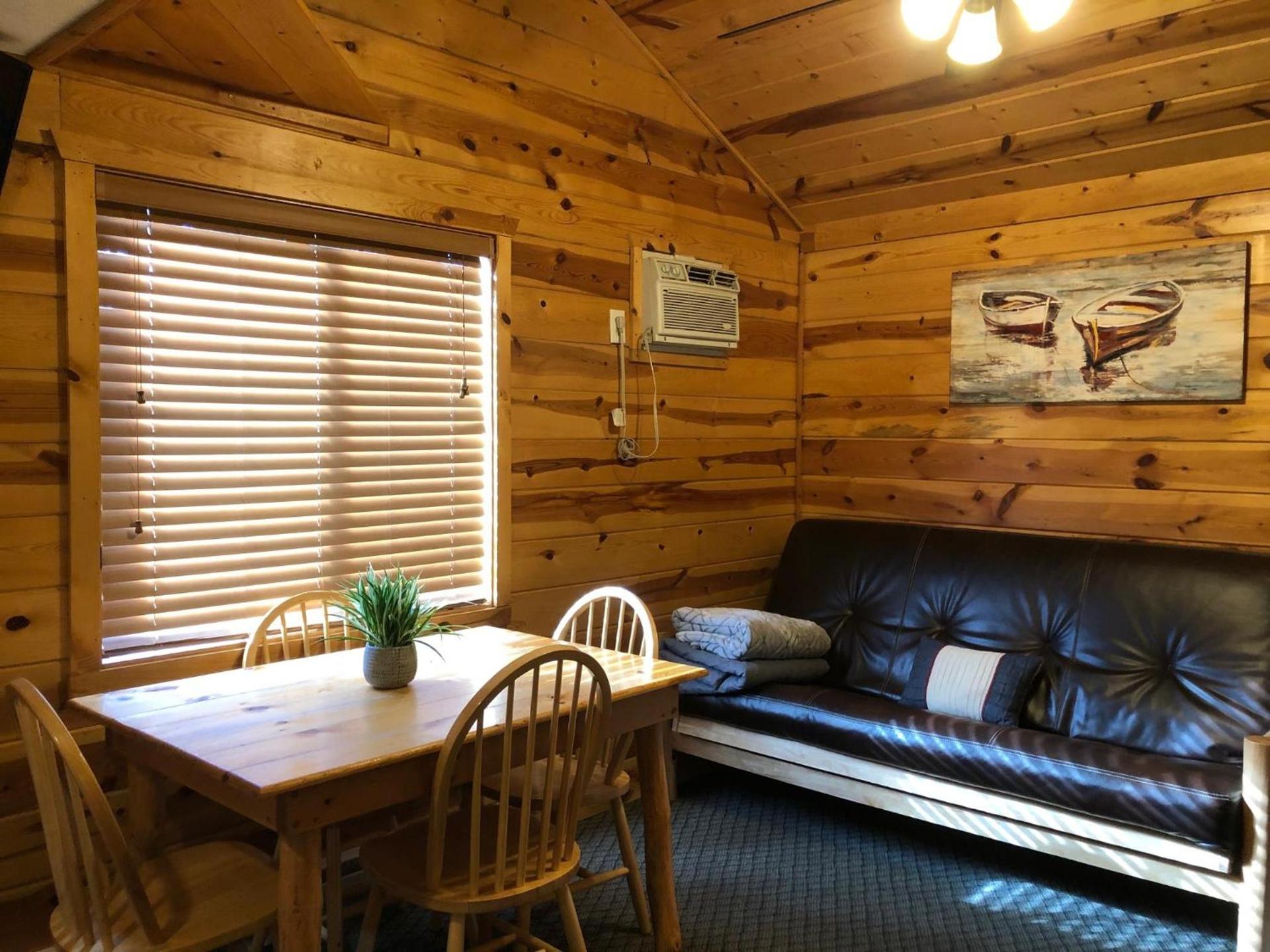 Mountain View Lodge & Cabins photo 26