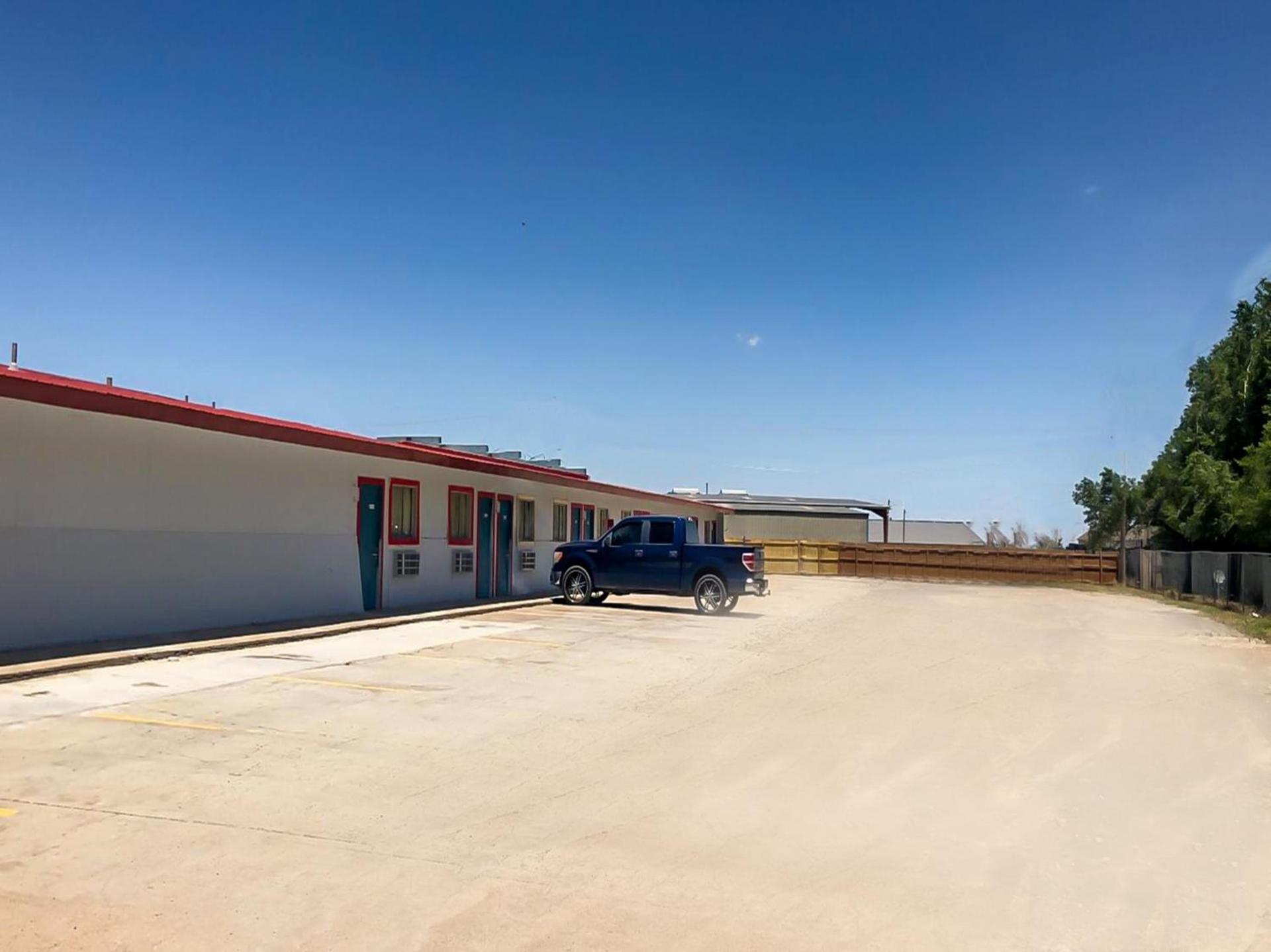 OYO Hotel Guymon OK US-54 photo 36