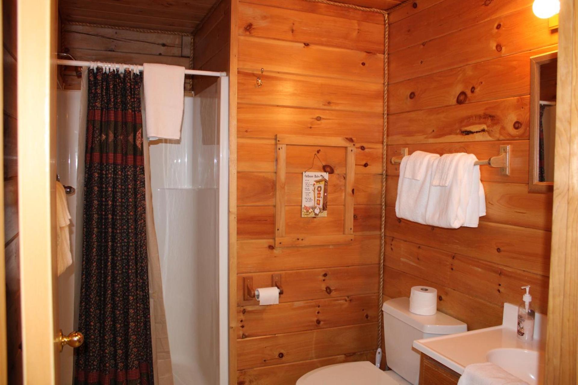 Country Road Cabins photo 55