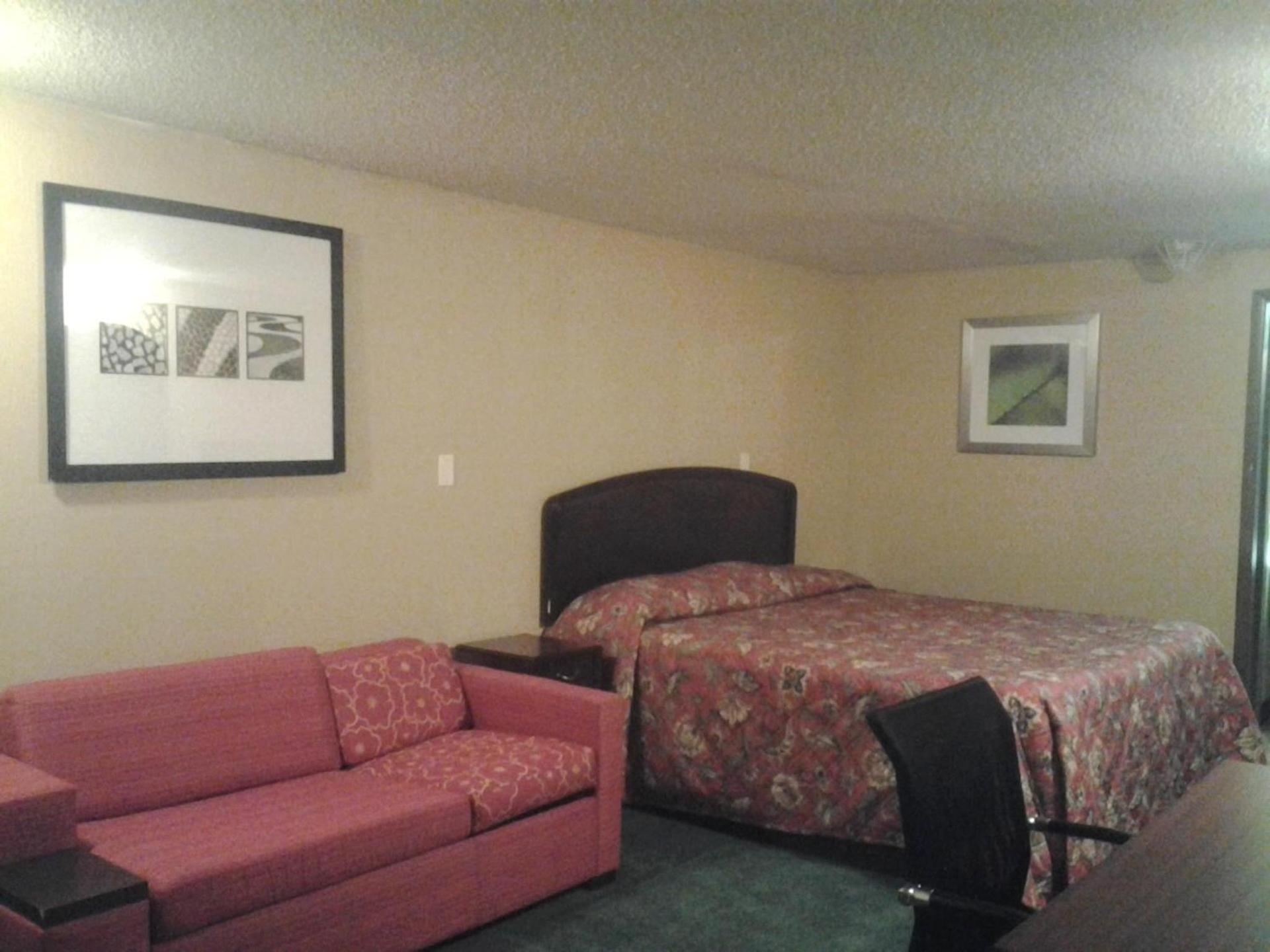 Xenia Country Inn photo 10