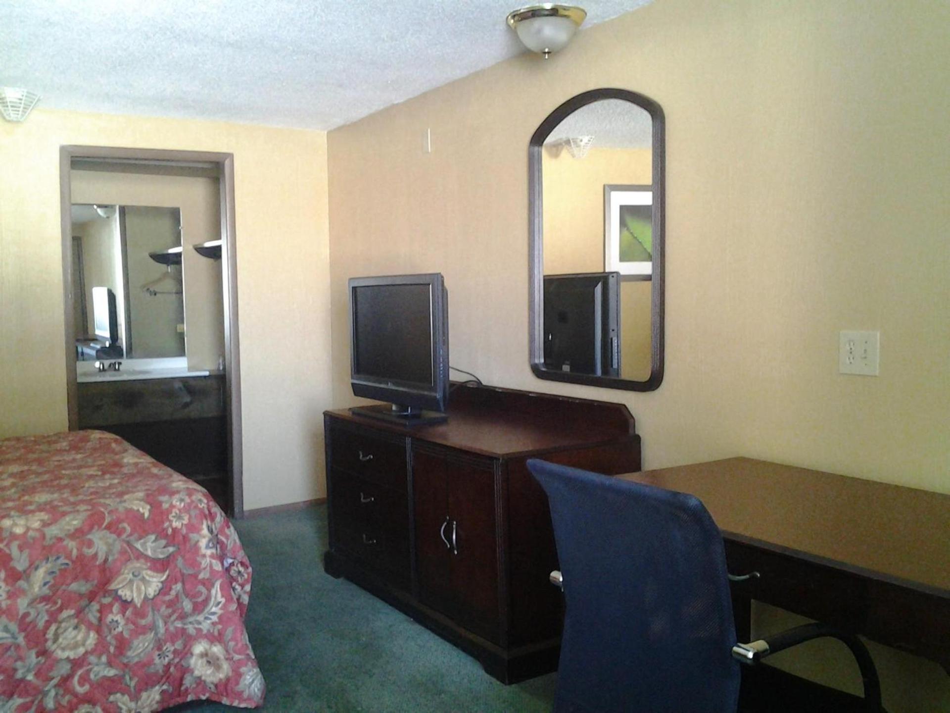 Xenia Country Inn photo 9