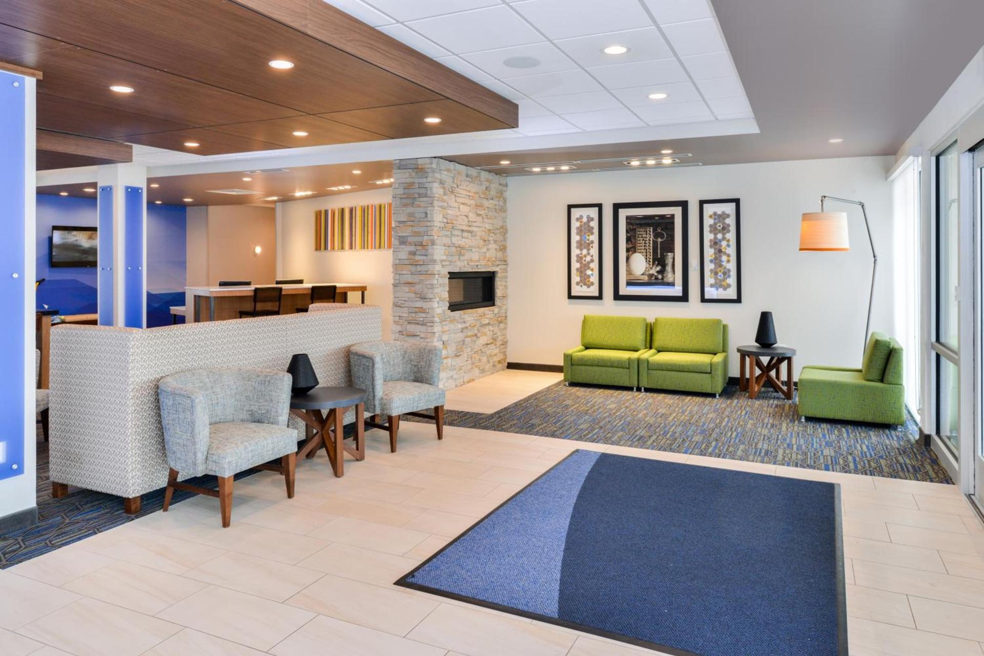 Holiday Inn Express & Suites - Ogallala by IHG photo 24