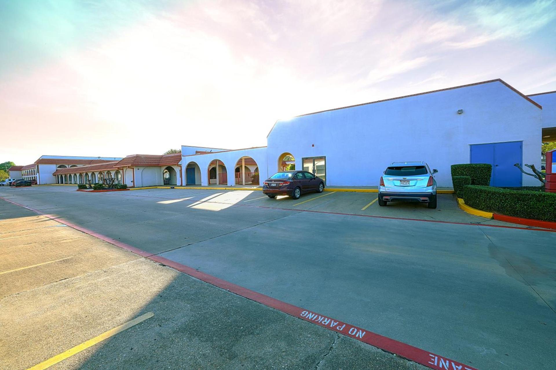 Motel 6-Longview, TX - North photo 31