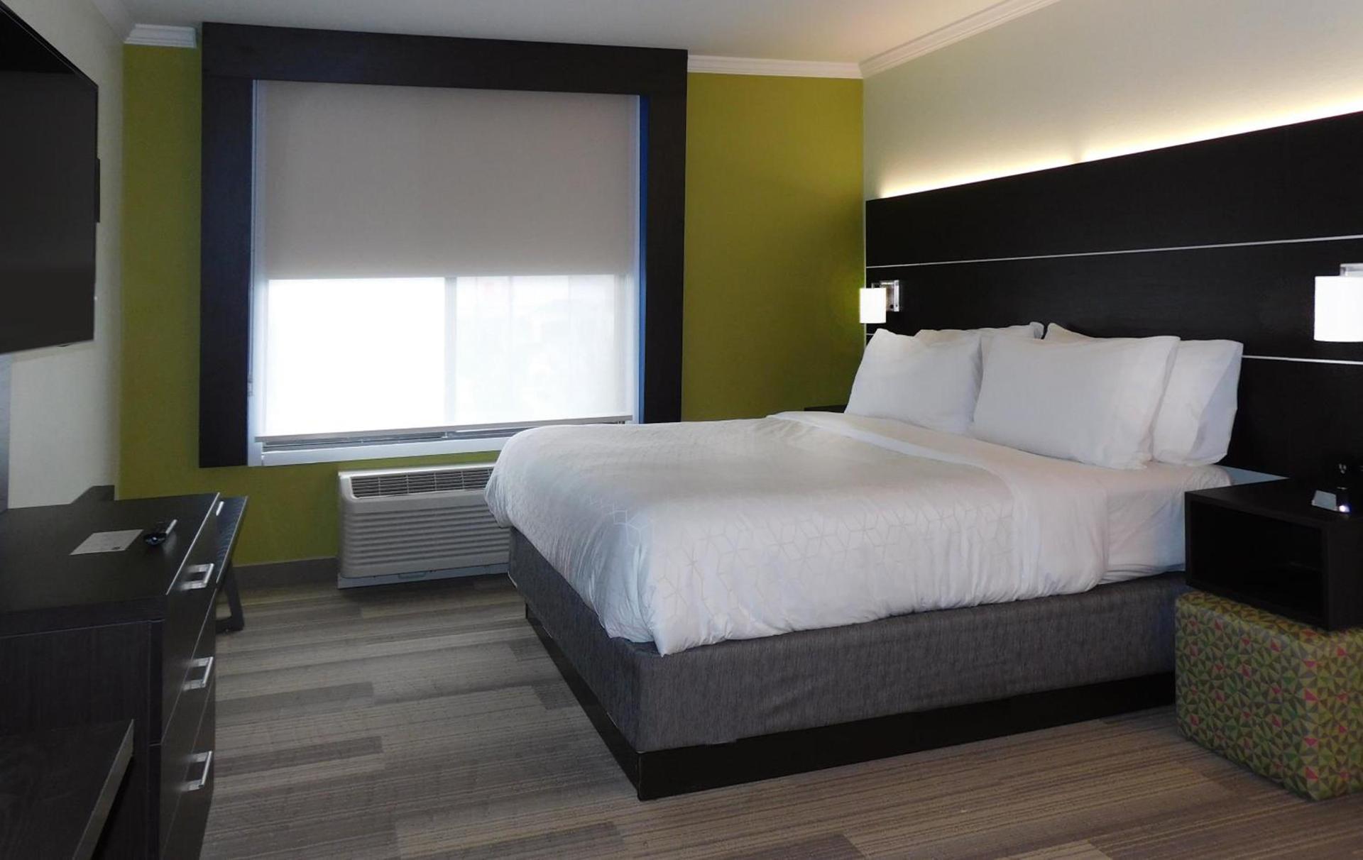 Holiday Inn Express - Coventry S - West Warwick Area by IHG photo 21