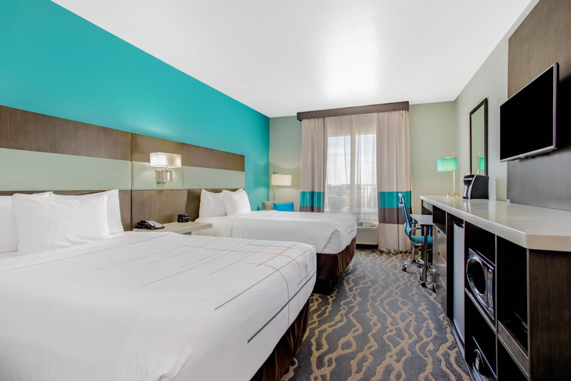La Quinta Inn & Suites by Wyndham Northlake Ft. Worth photo 65