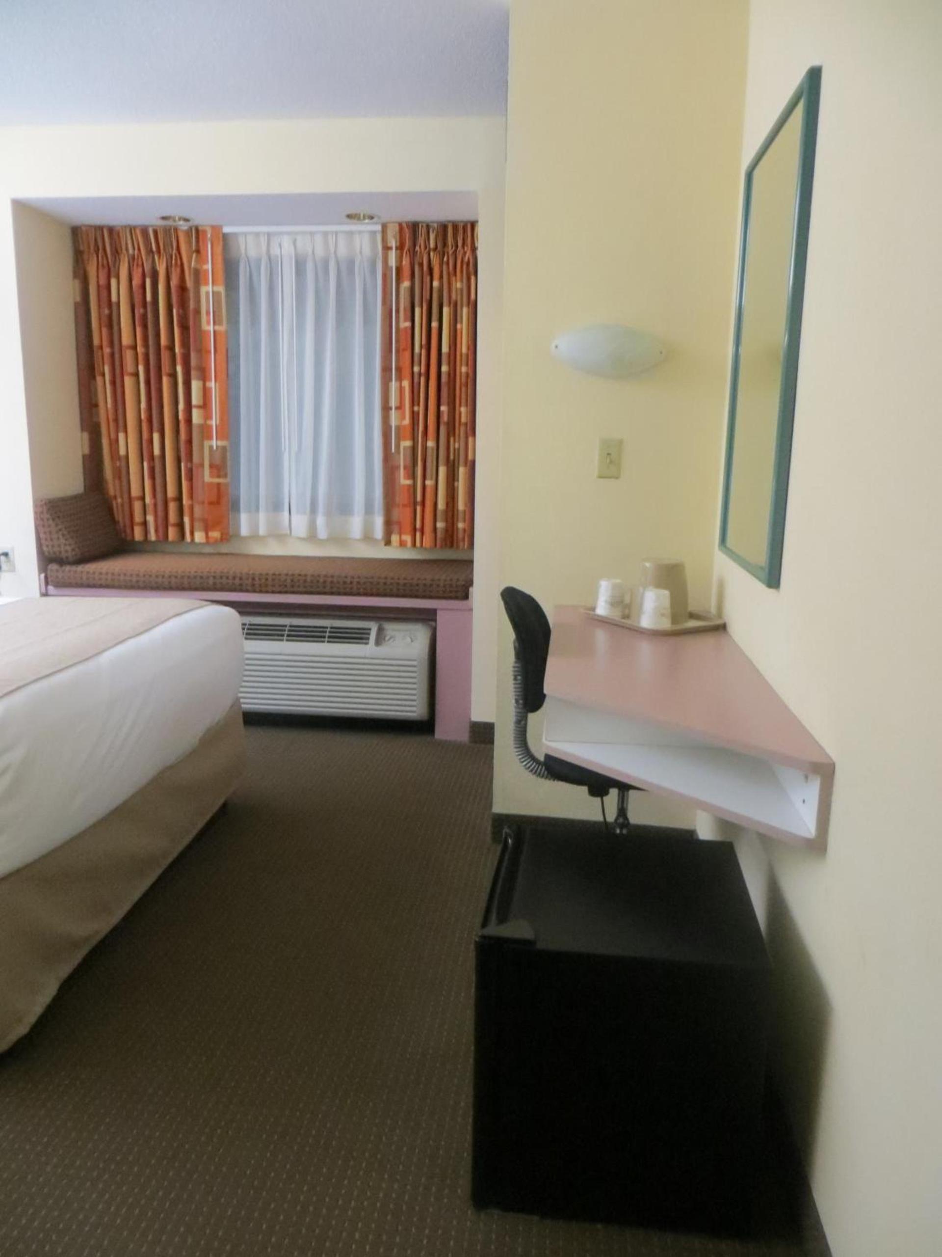 Quality Inn Knoxville West Cedar Bluff photo 6