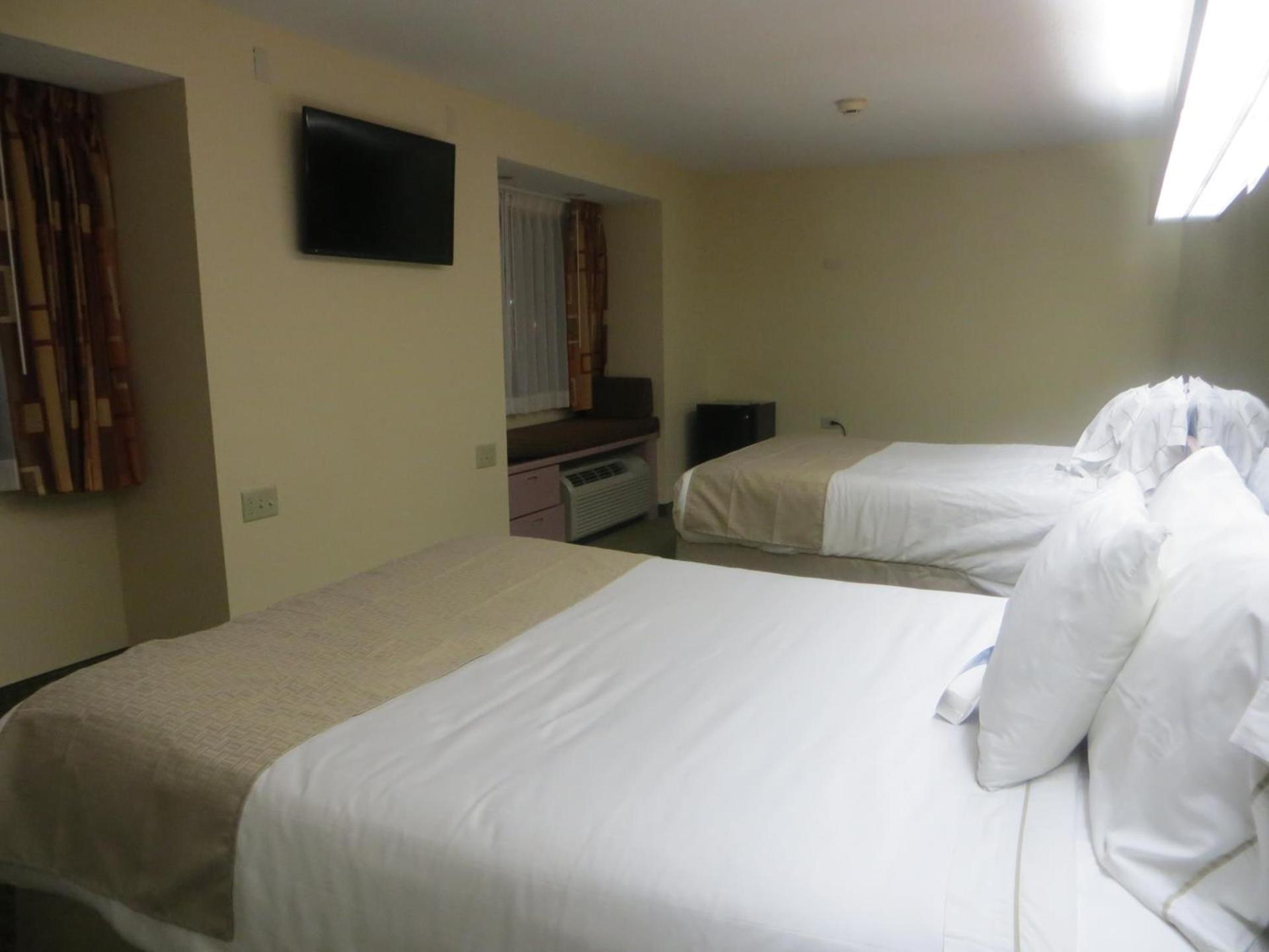 Quality Inn Knoxville West Cedar Bluff photo 2