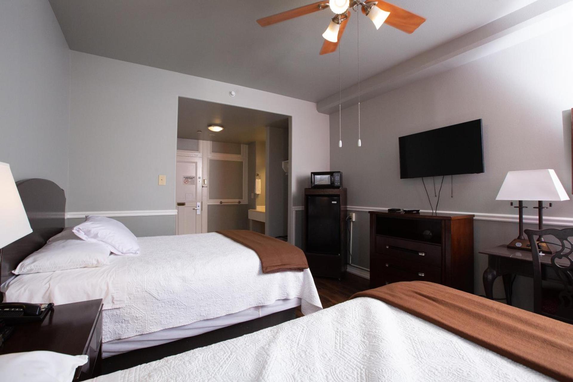 The Rialto Hotel photo 12