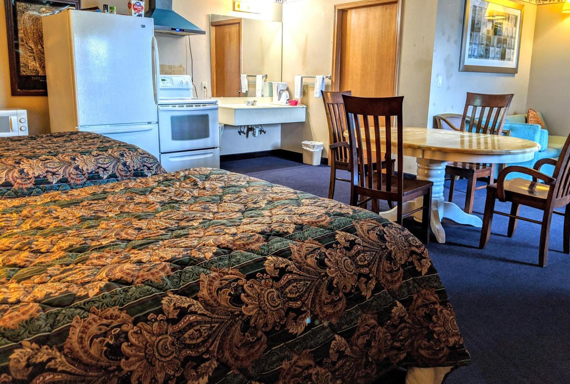 Executive Inn photo 18