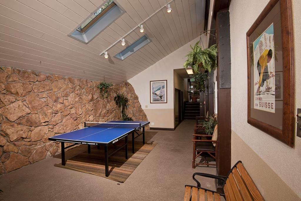 GetAways at Falcon Point Resort photo 8