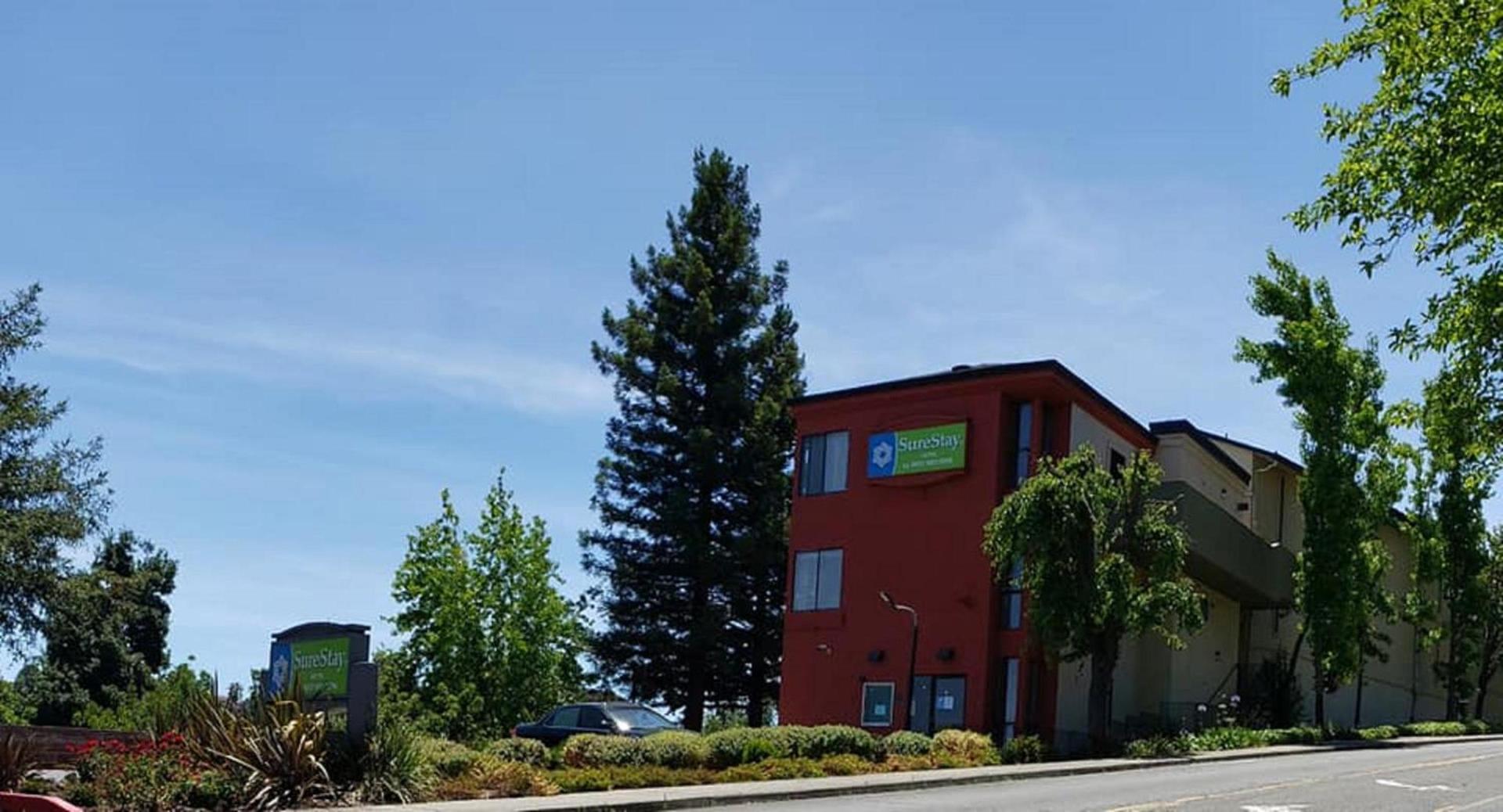 SureStay Hotel by Best Western Vallejo Napa Valley photo 20