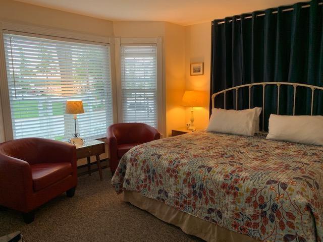Cedar Court Inn photo 20