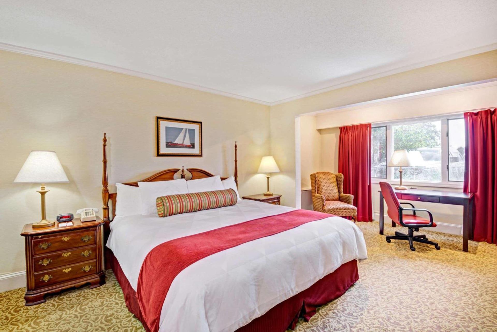 Ramada by Wyndham Seekonk Providence Area photo 10