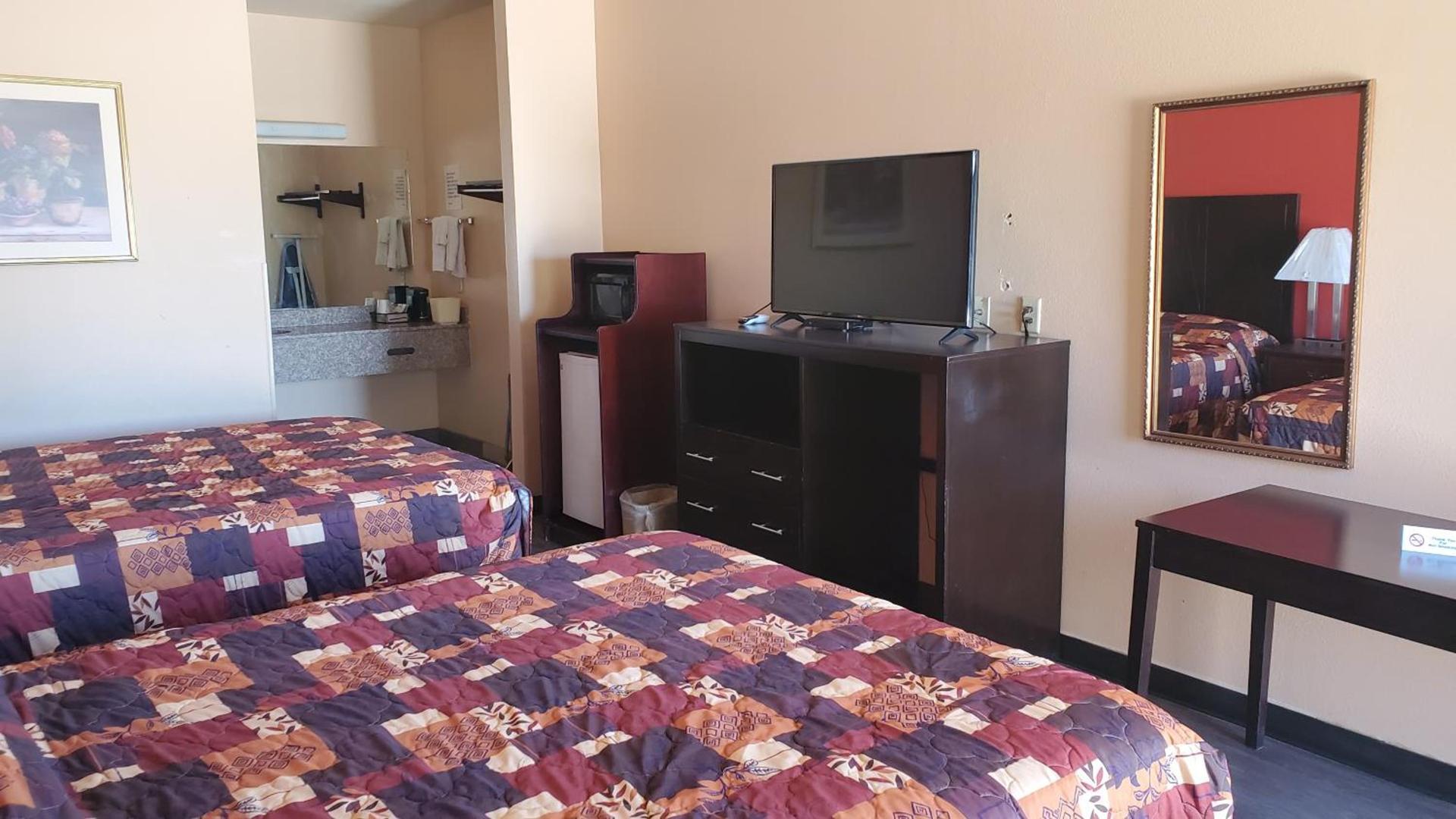 La Bonita Inn & Suites - McCamey photo 6