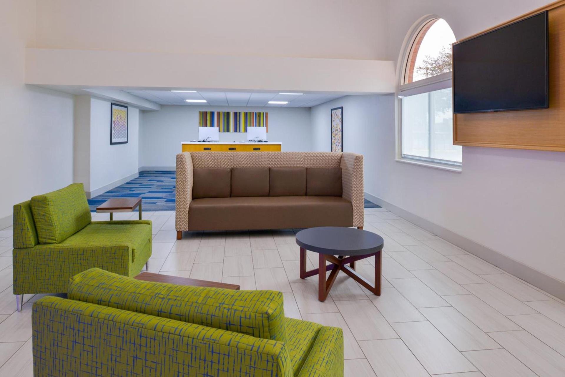 Holiday Inn Express & Suites - Shreveport - Downtown by IHG photo 25