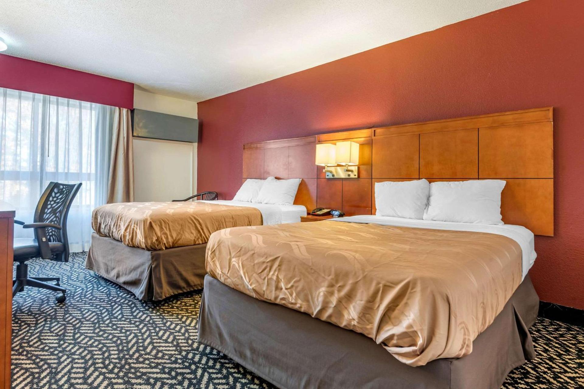 Quality Inn Falconer - Jamestown photo 3