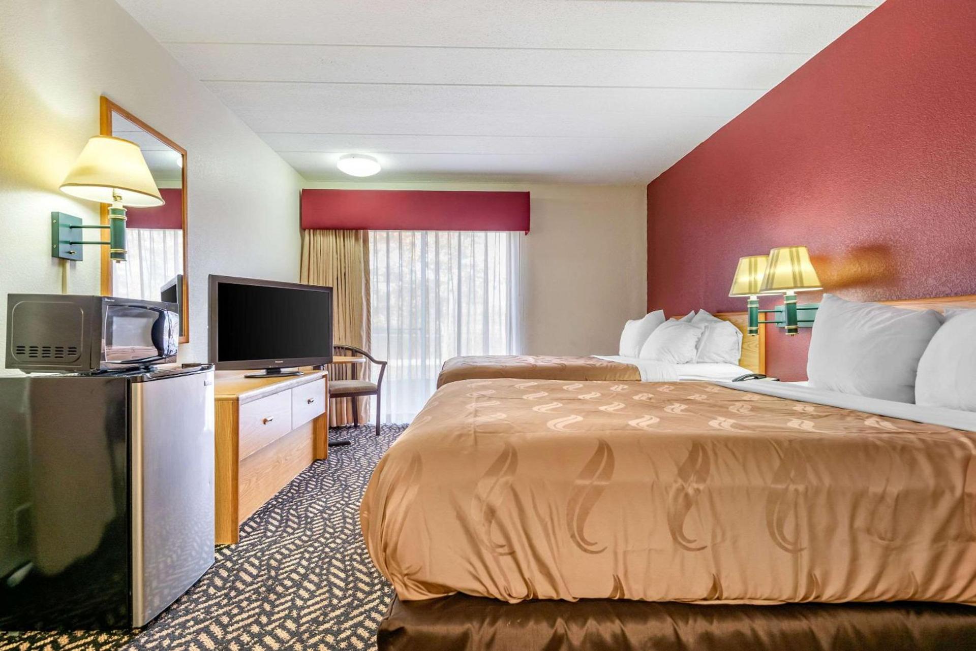 Quality Inn Falconer - Jamestown photo 12