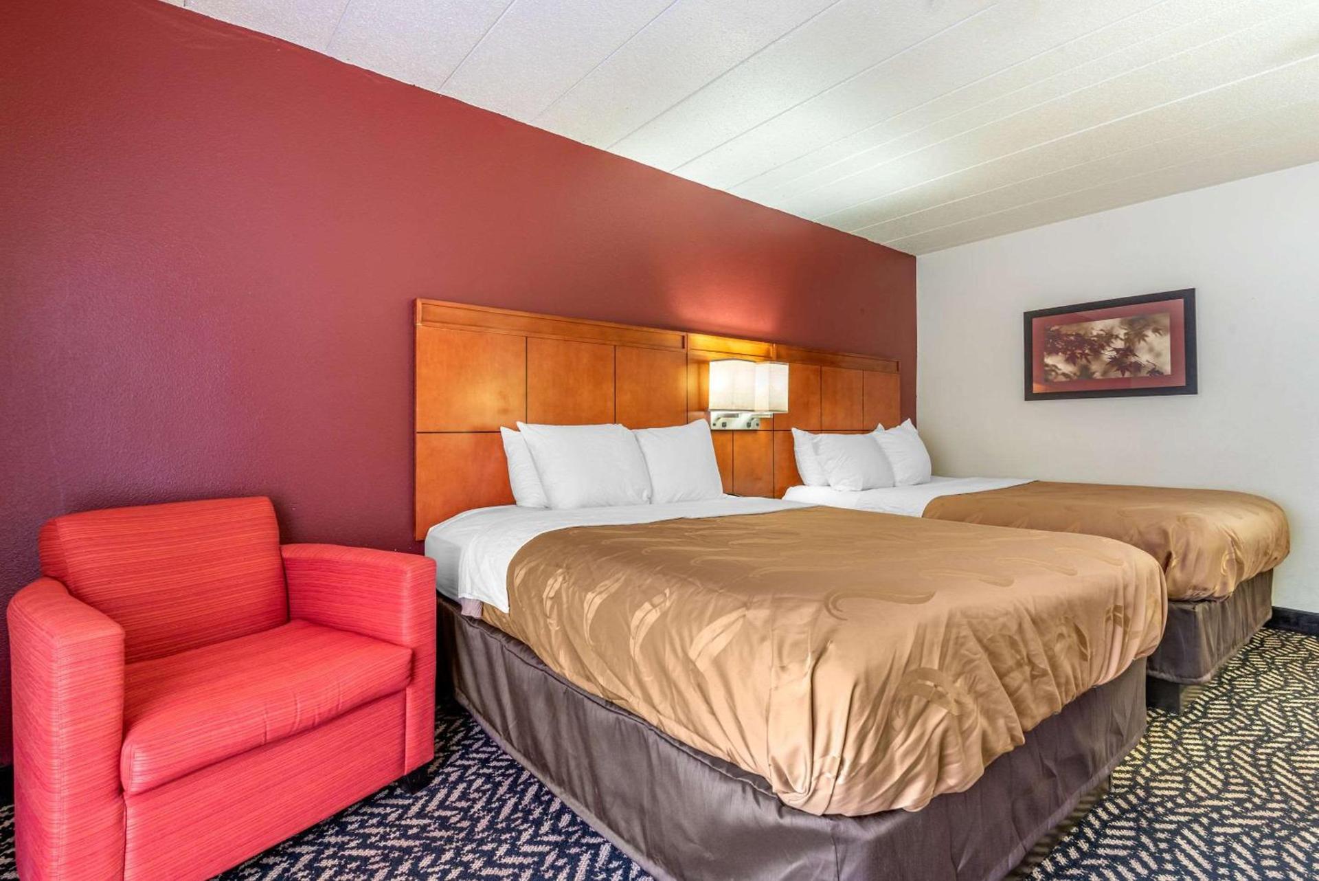 Quality Inn Falconer - Jamestown photo 17