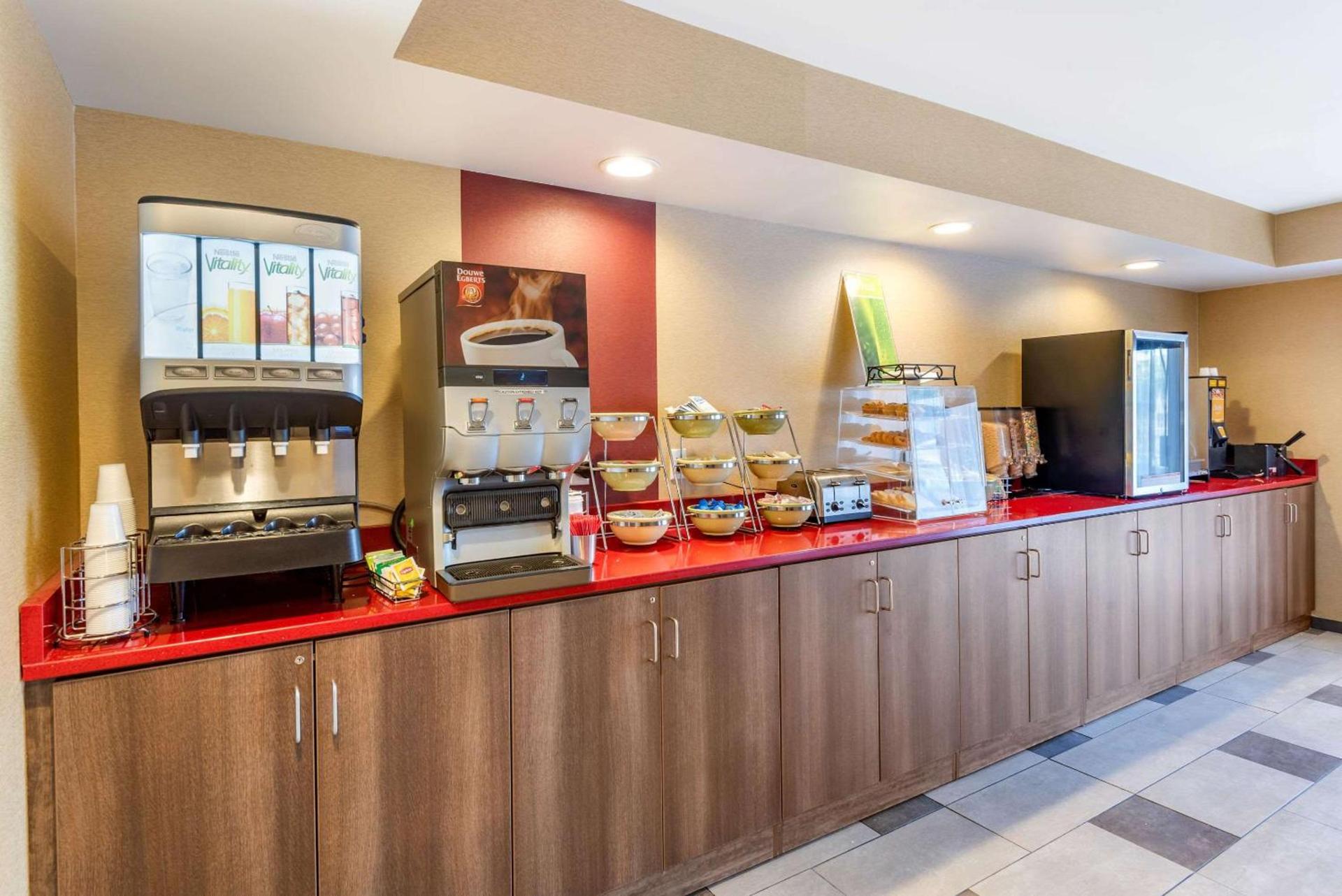 Quality Inn Falconer - Jamestown photo 25