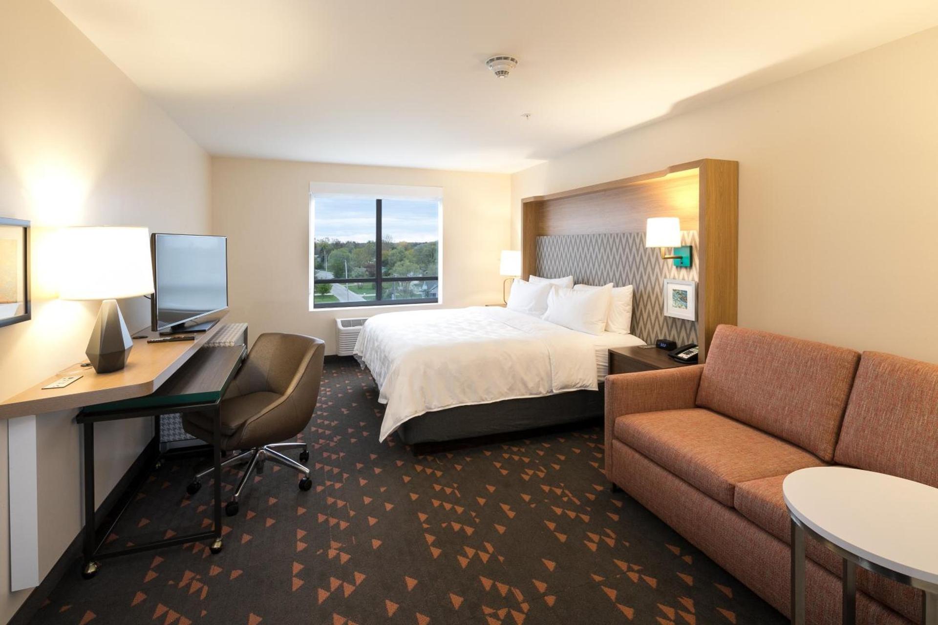 Holiday Inn Hotel & Suites - Mount Pleasant by IHG photo 64