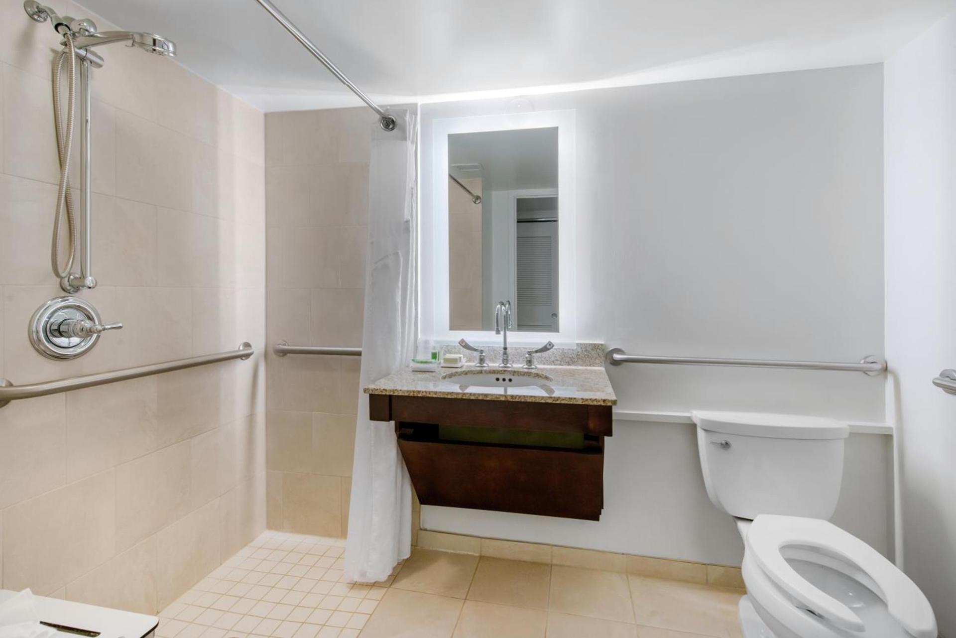 Holiday Inn Orlando – Disney Springs® Area by IHG photo 2
