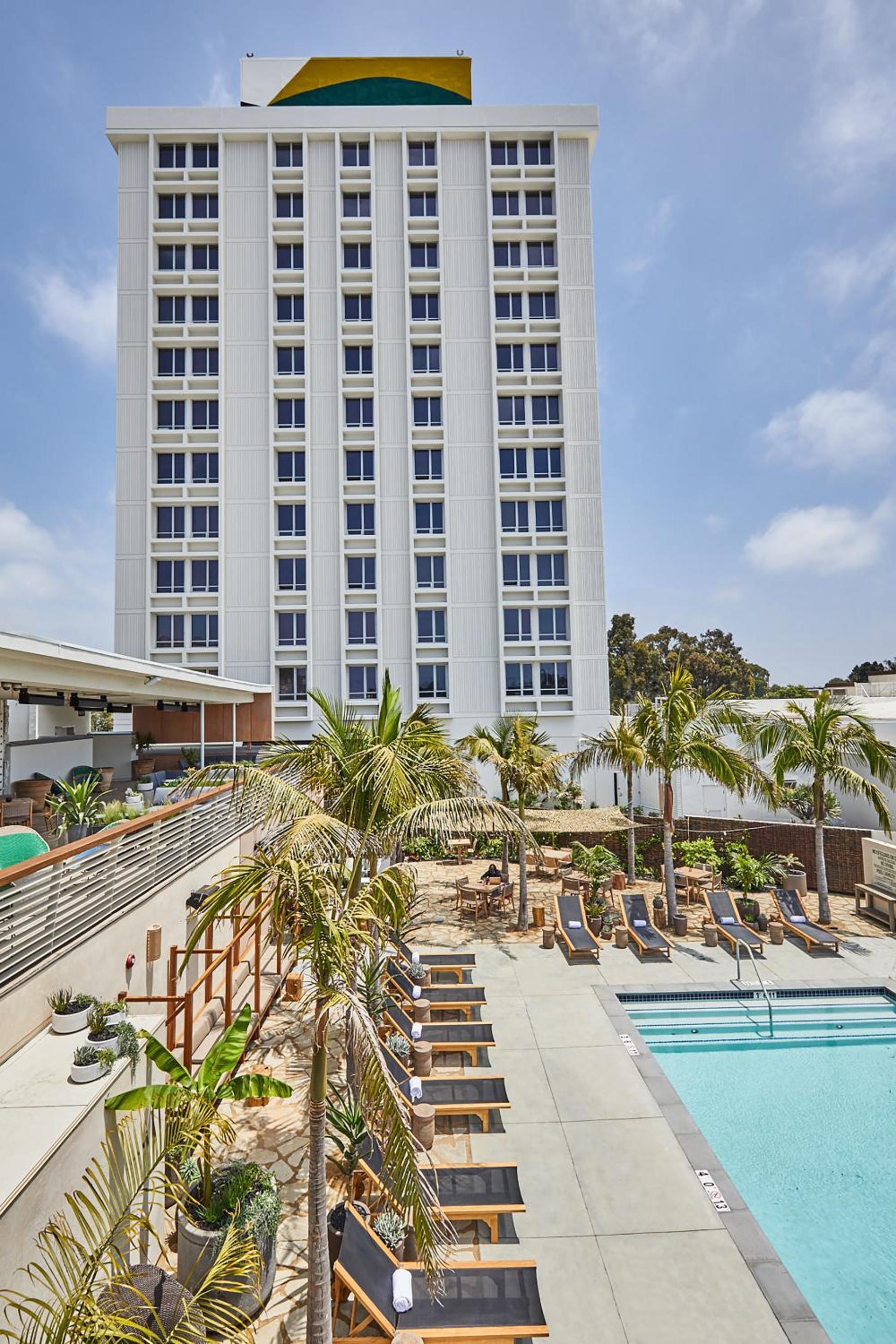 Hotel June West LA, a Member of Design Hotels photo 7