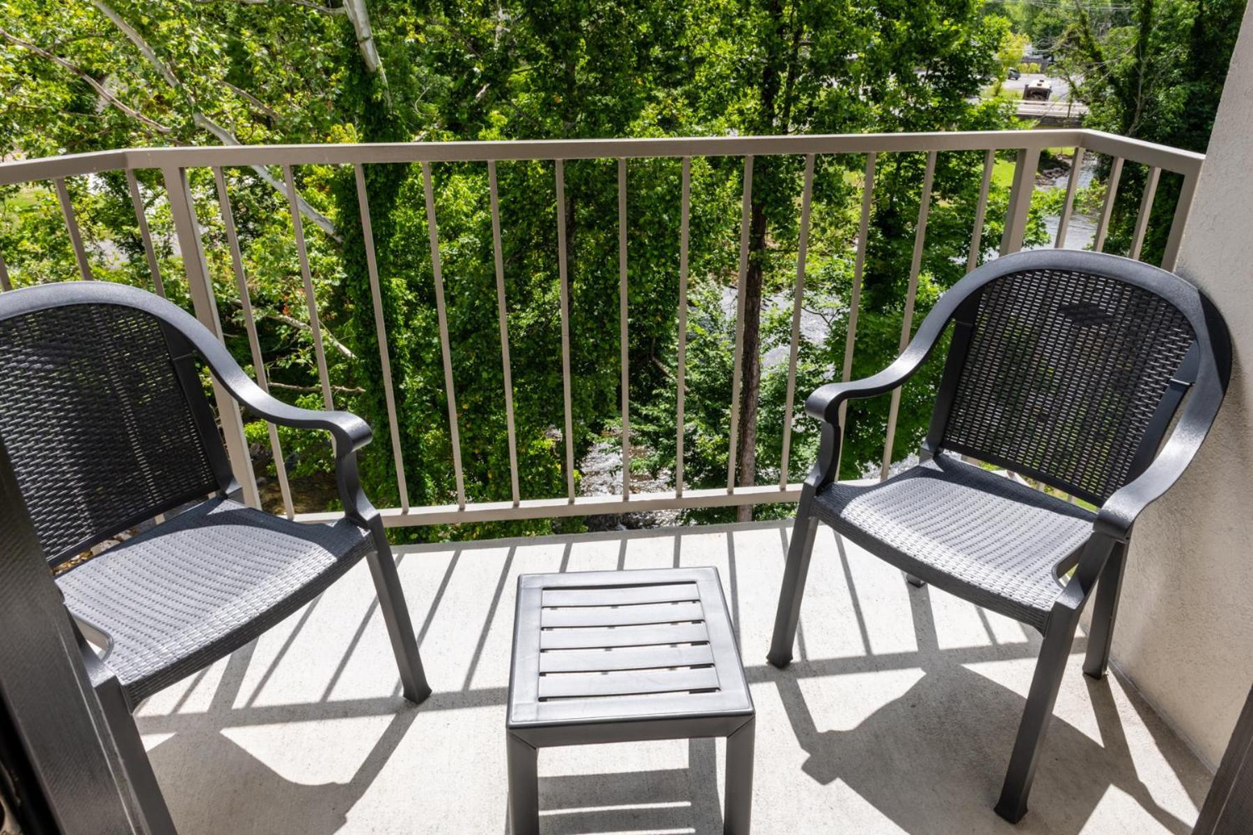 Twin Mountain Inn & Suites photo 9
