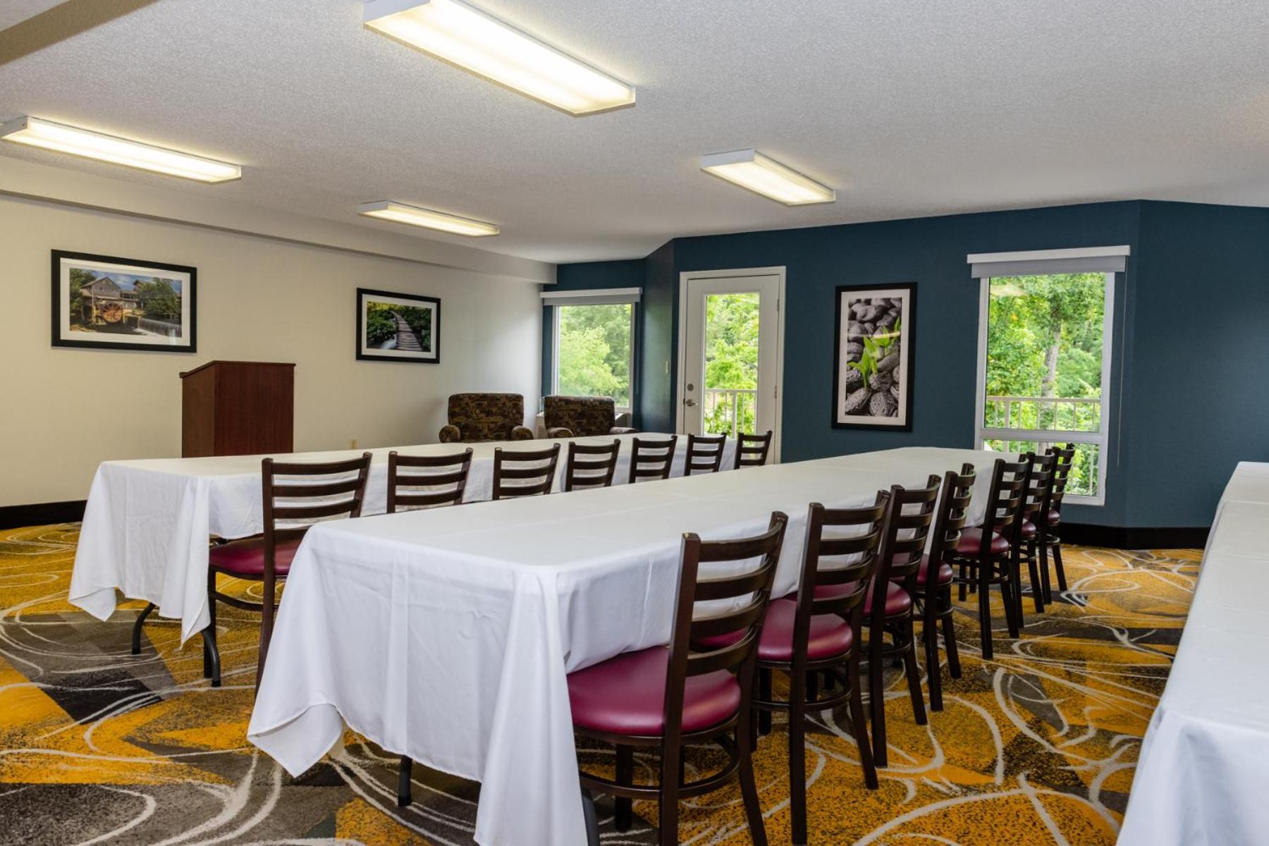 Twin Mountain Inn & Suites photo 15
