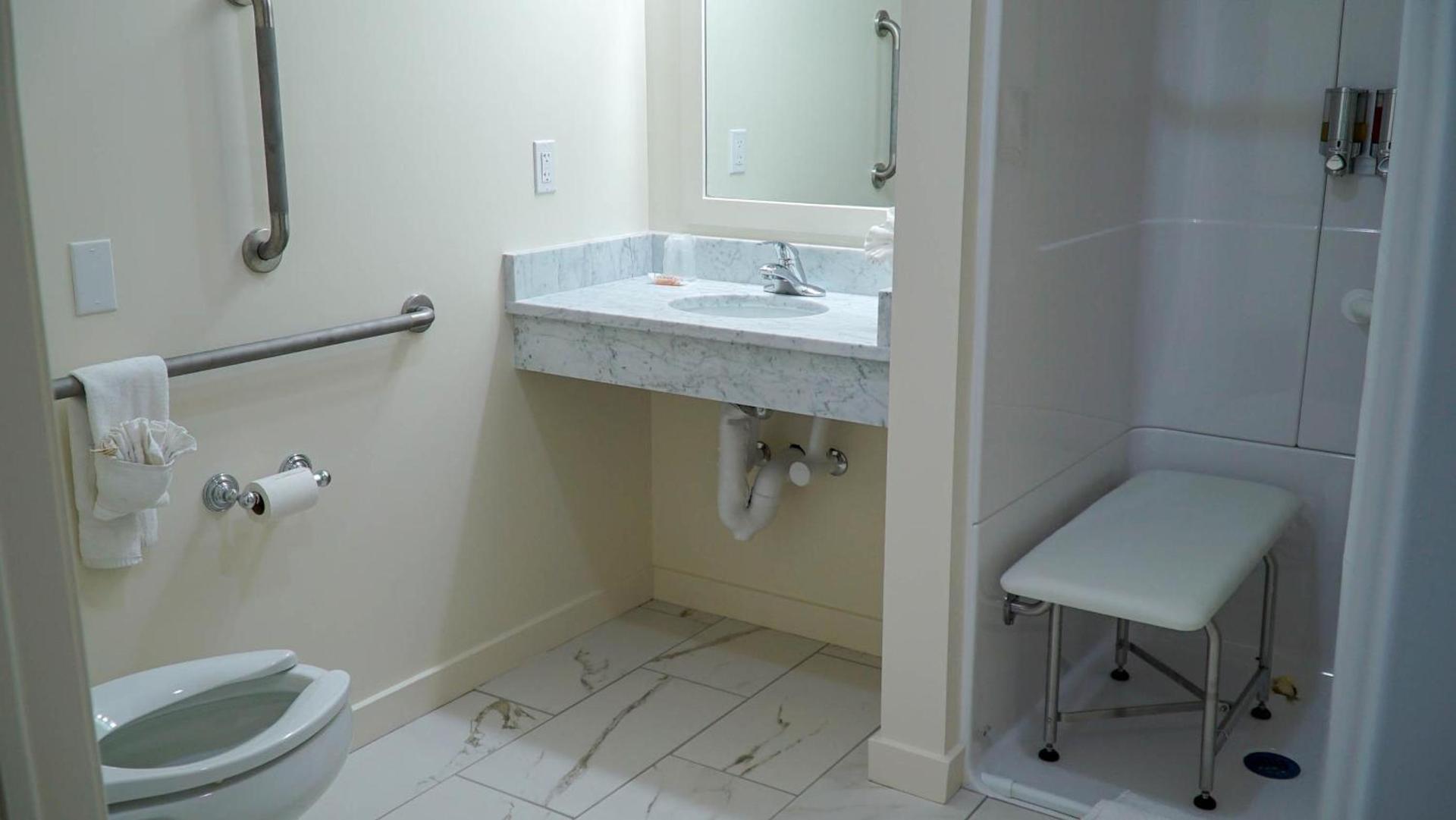 Circle Hotel Fairfield photo 32