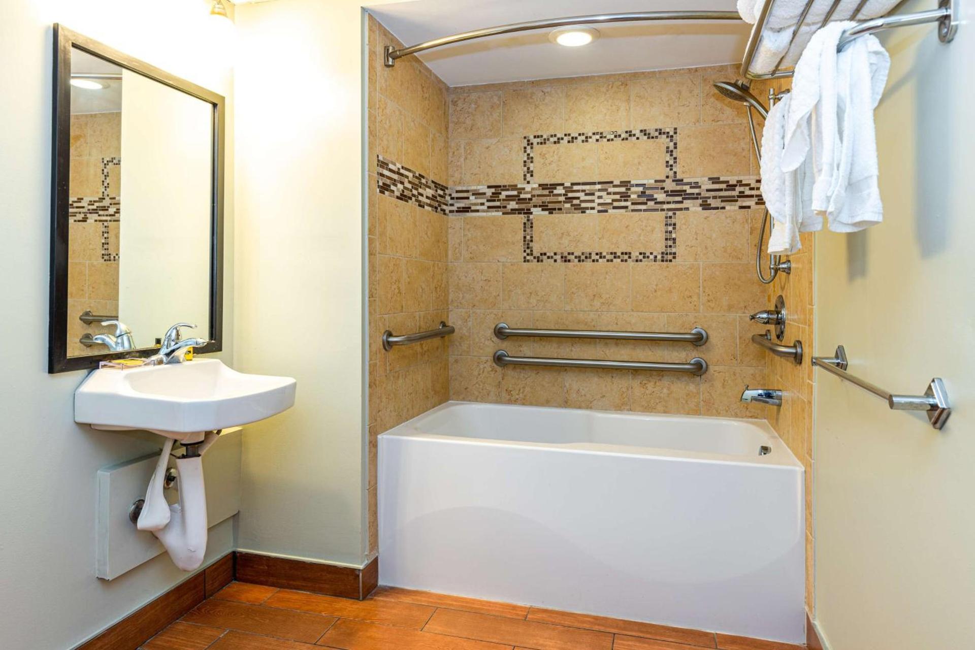 Sandcastle Resort photo 63