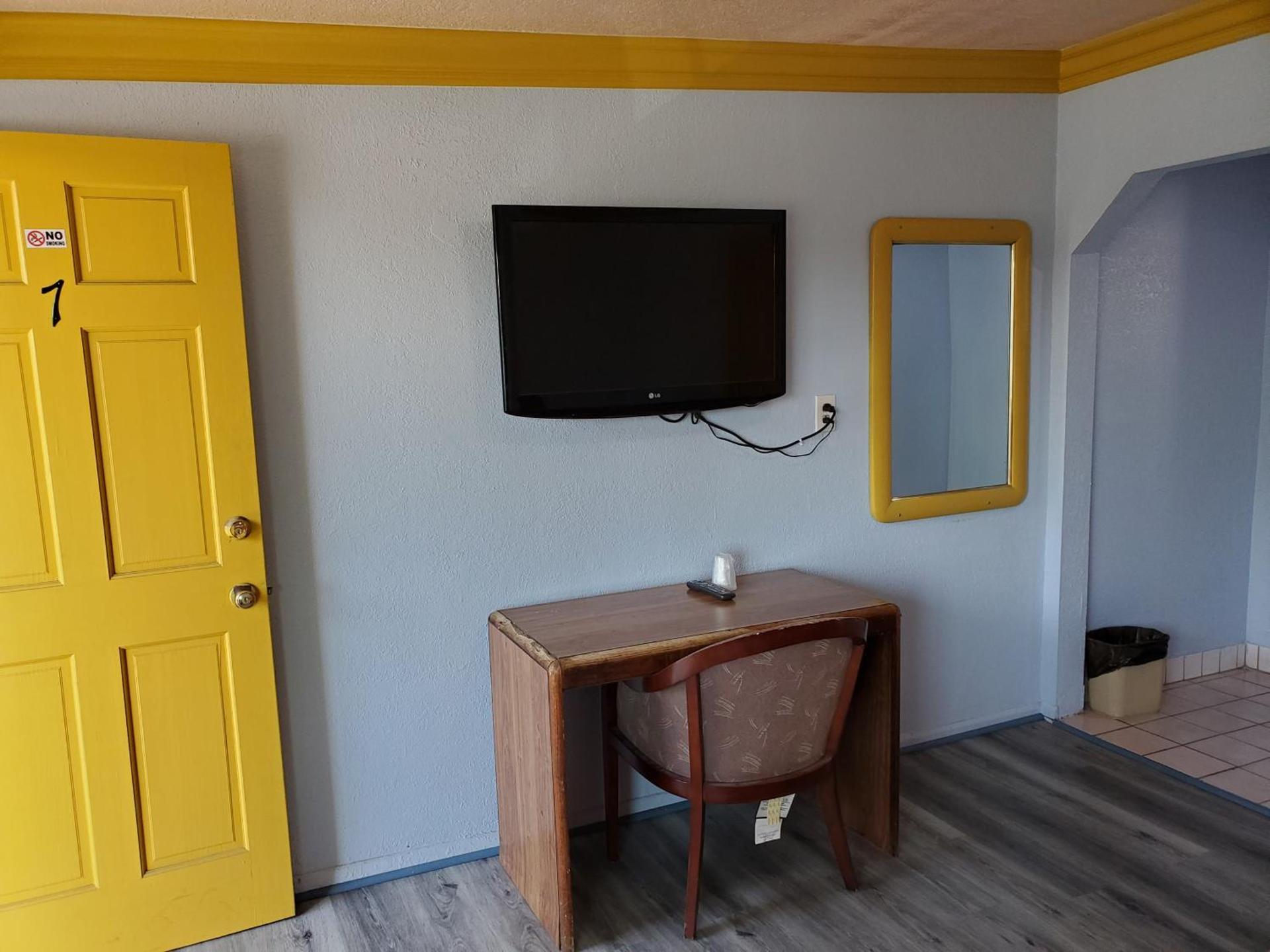 Rose motel photo 9