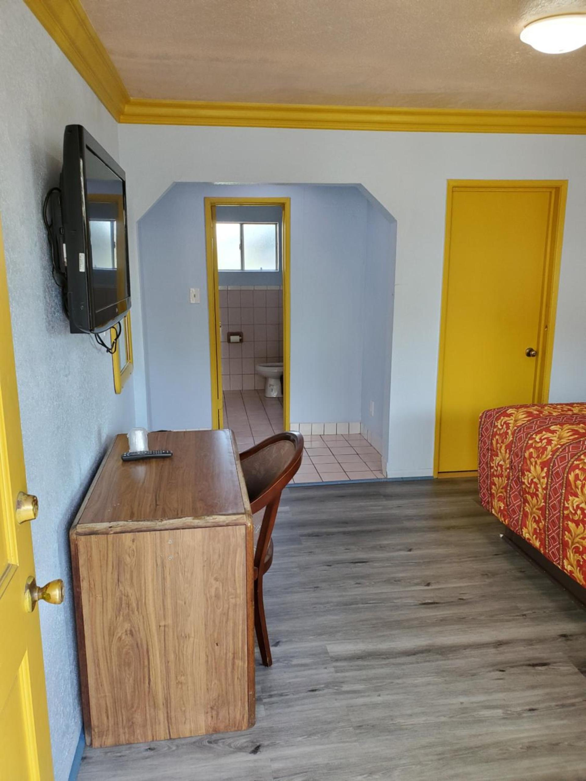 Rose motel photo 4