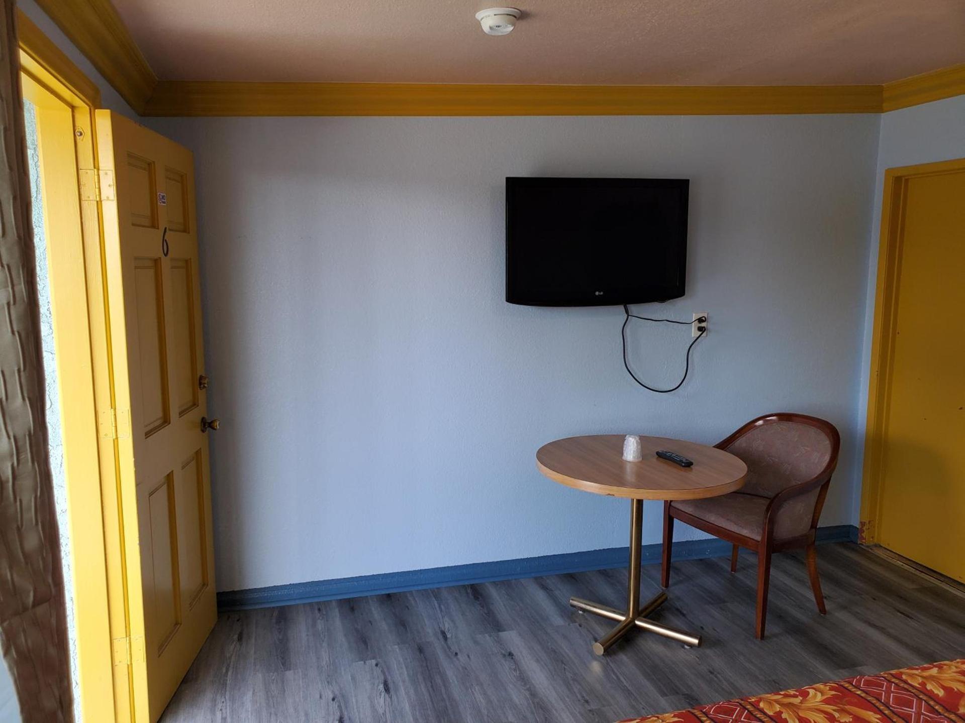 Rose motel photo 7