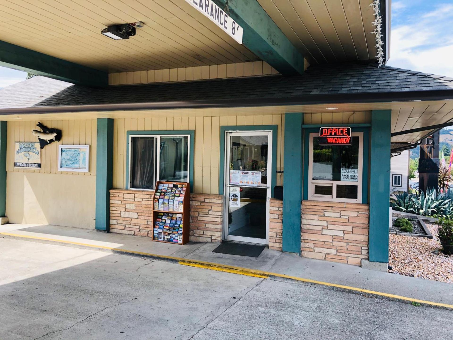 Motel Garberville photo 18