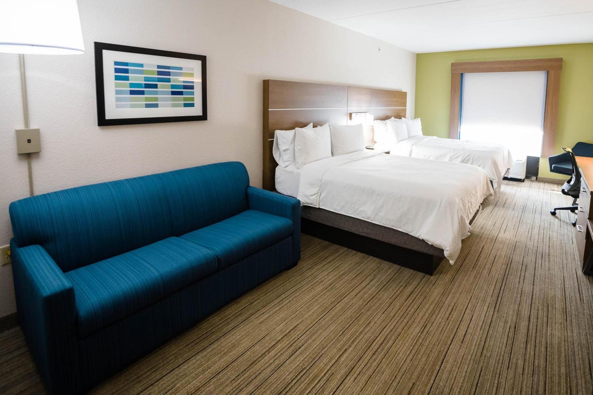 Holiday Inn Express & Suites Knoxville-Farragut by IHG photo 69