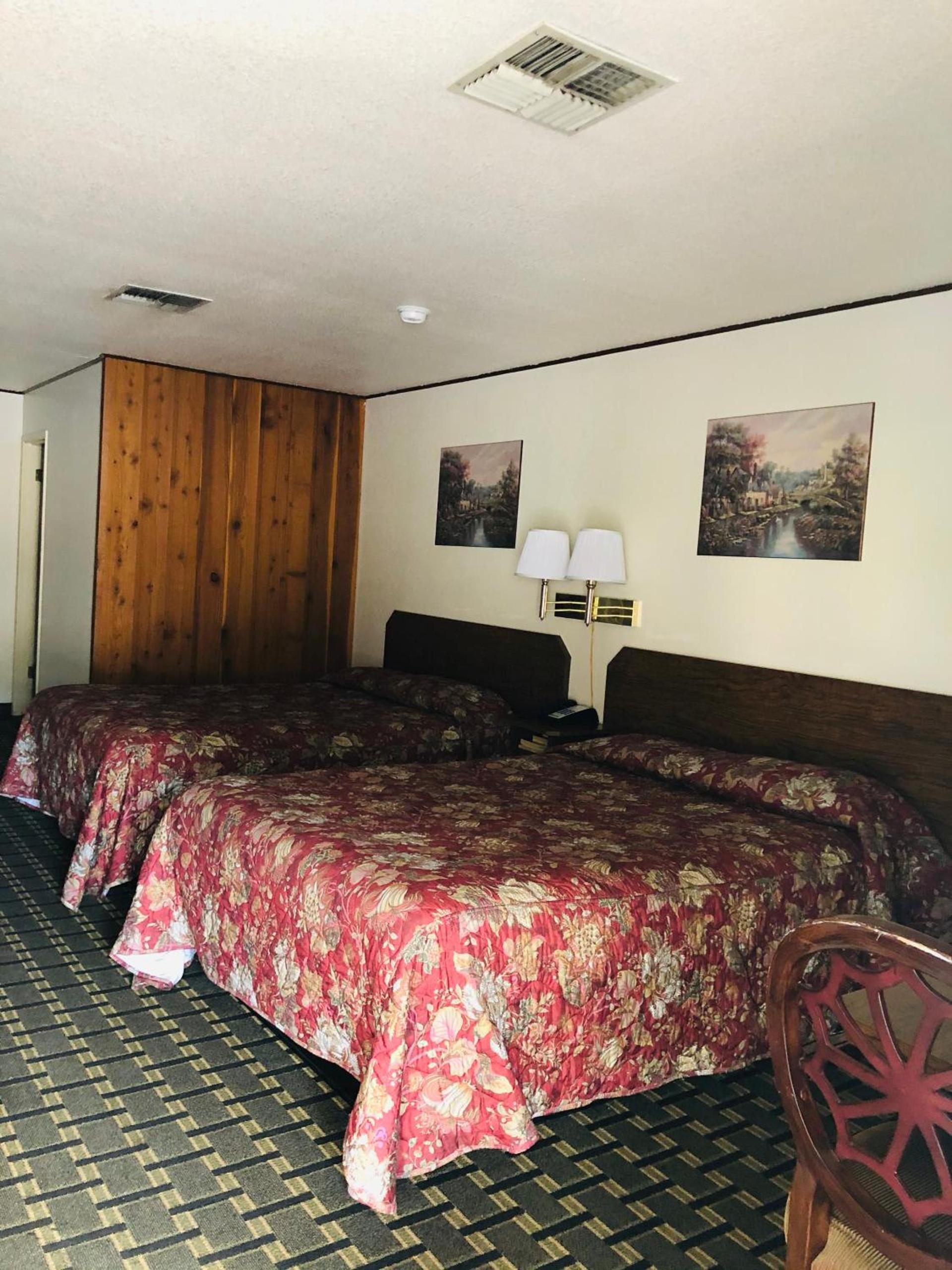 Motel Garberville photo 14