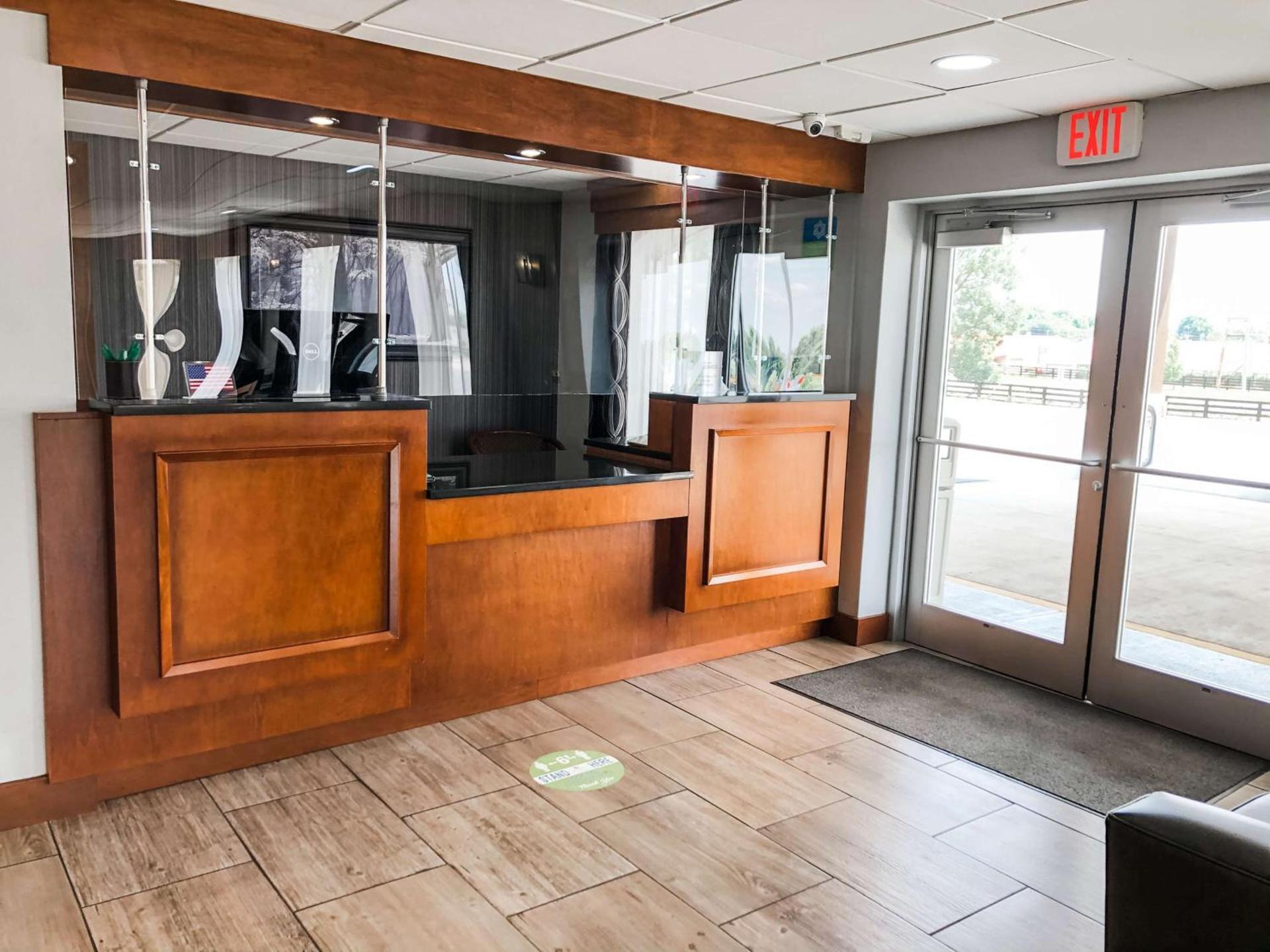 SureStay Hotel by Best Western Bowling Green North photo 4