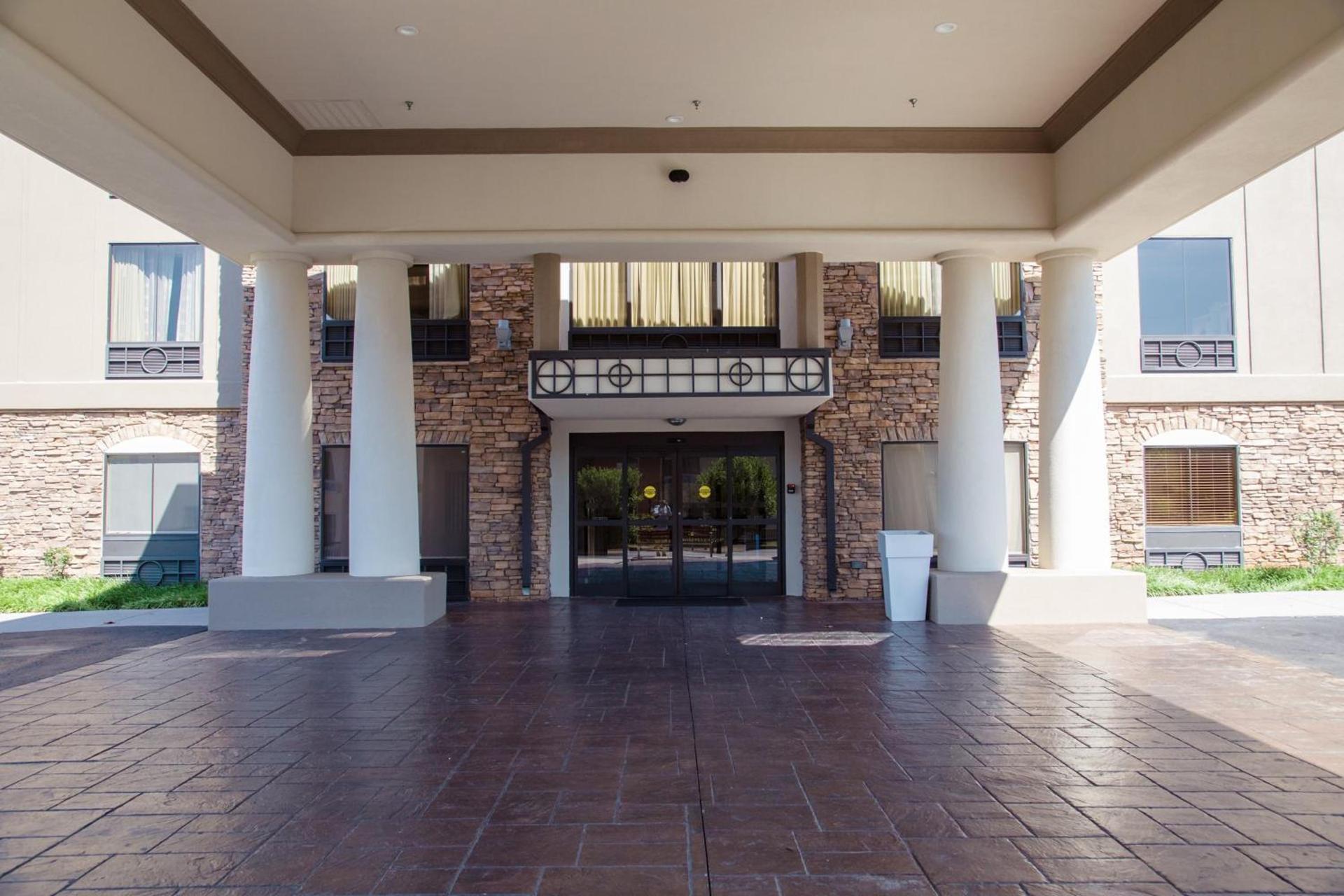 Holiday Inn Express & Suites Knoxville-Farragut by IHG photo 25