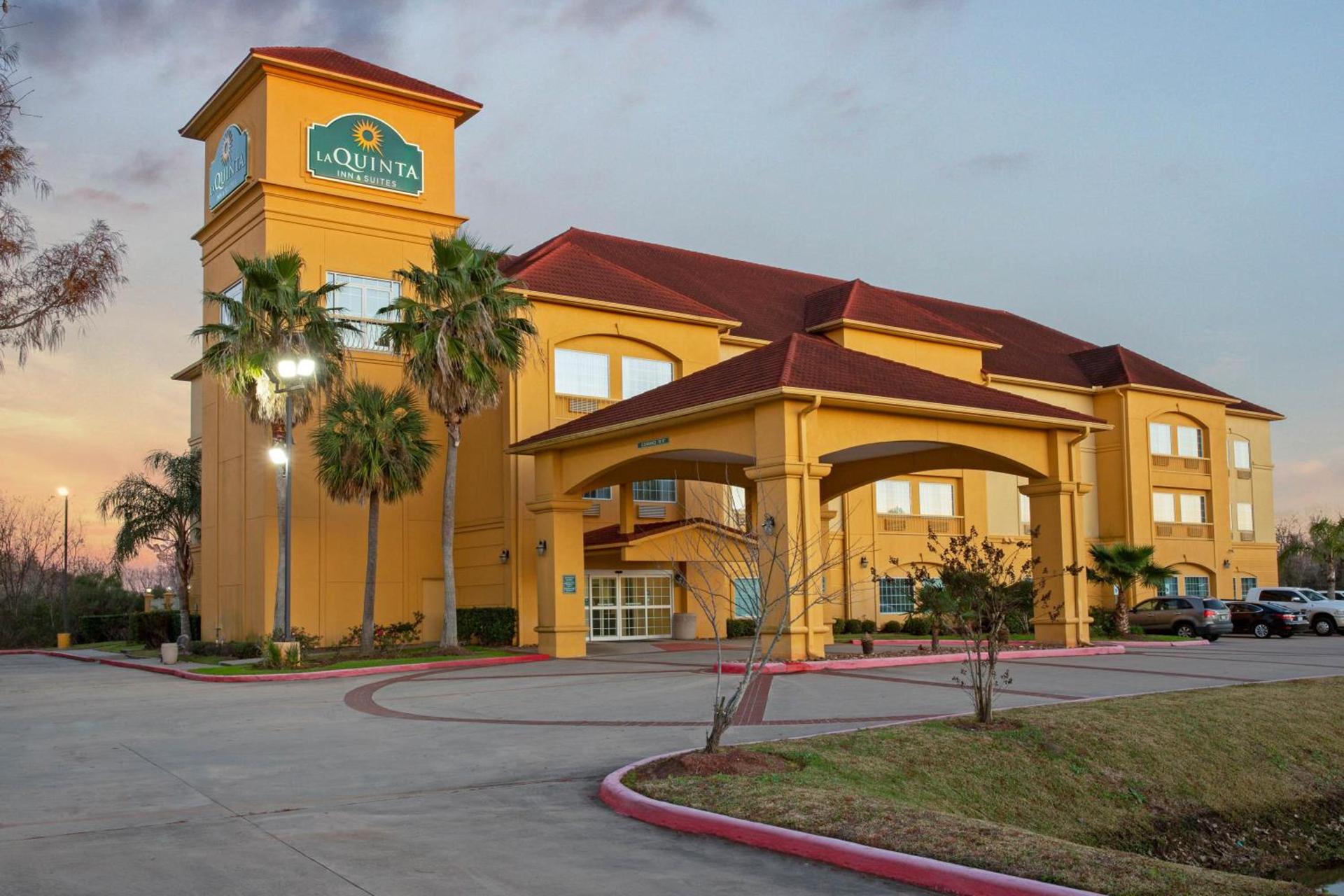 La Quinta by Wyndham Pearland photo 10